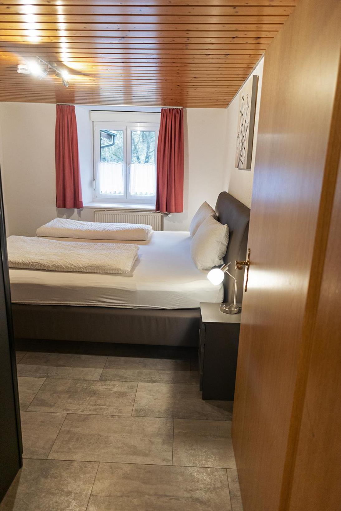 Three-Bedroom Apartment - Photo 8