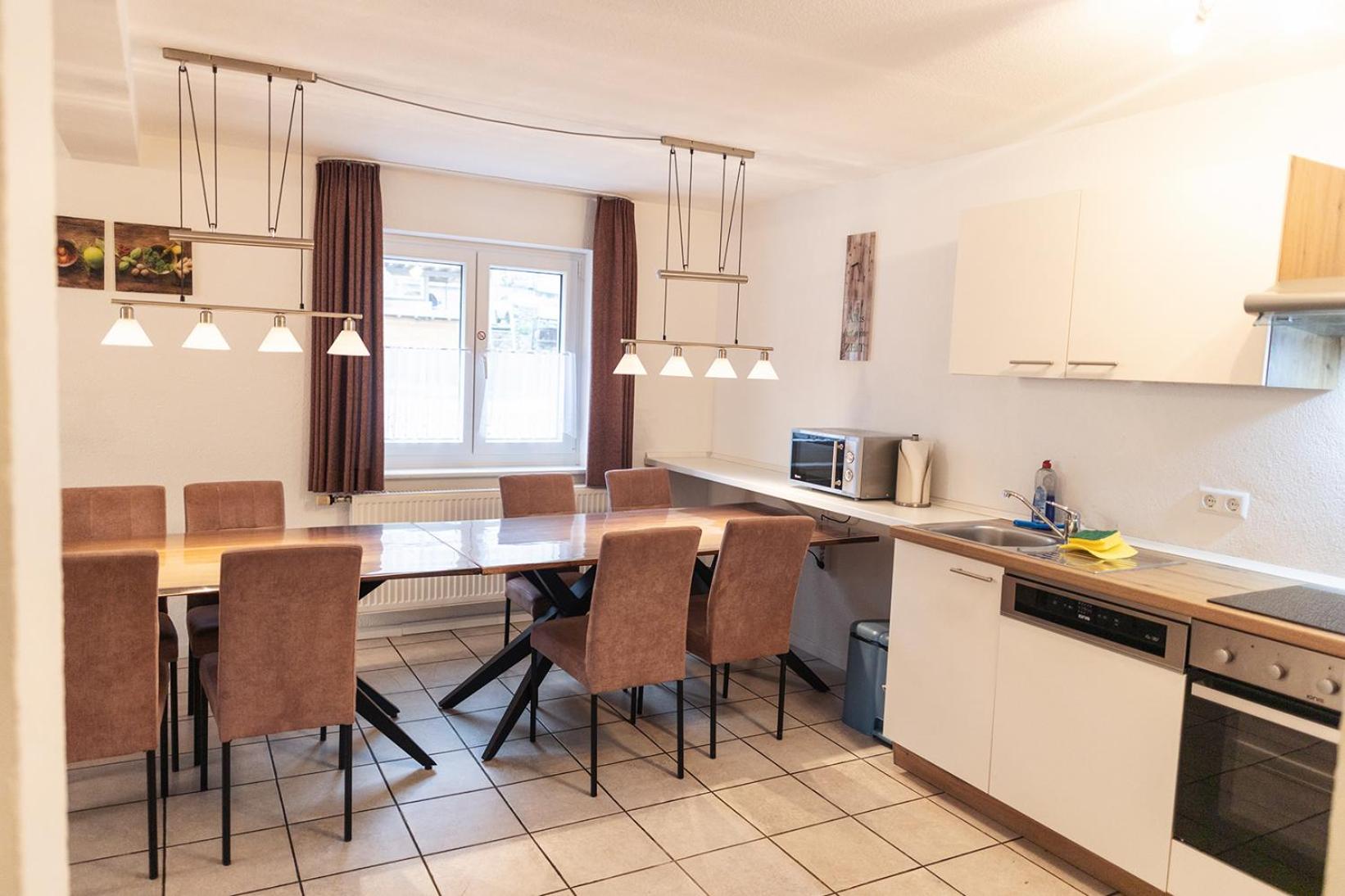 Three-Bedroom Apartment - Photo 28