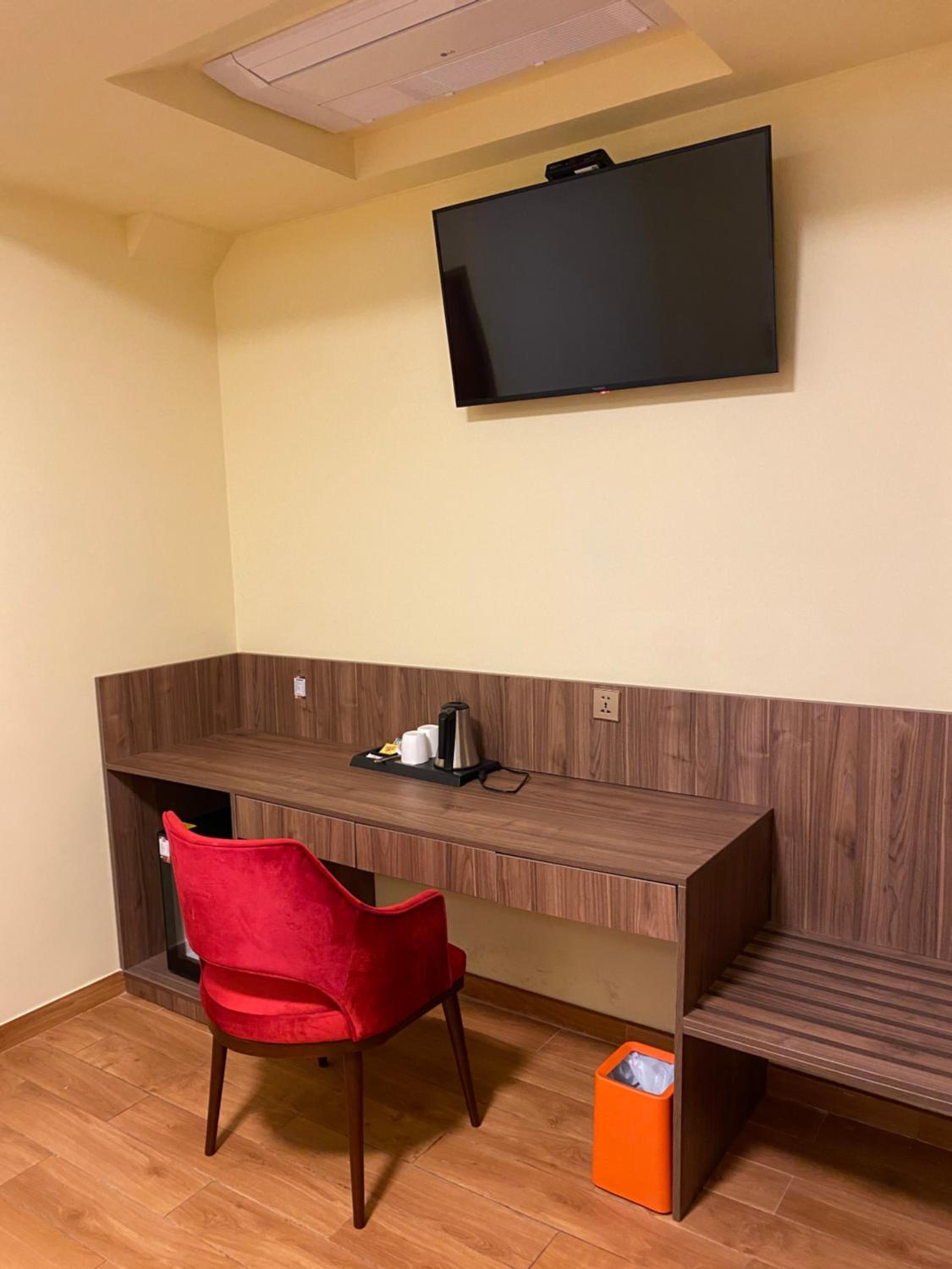 Double Room - Photo 5