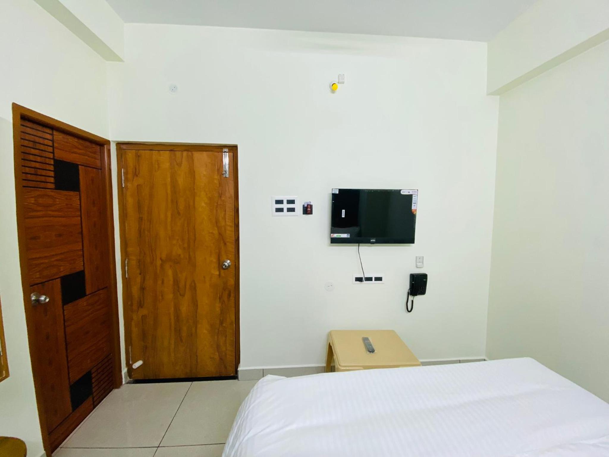 Superior Double or Twin Room photo 3