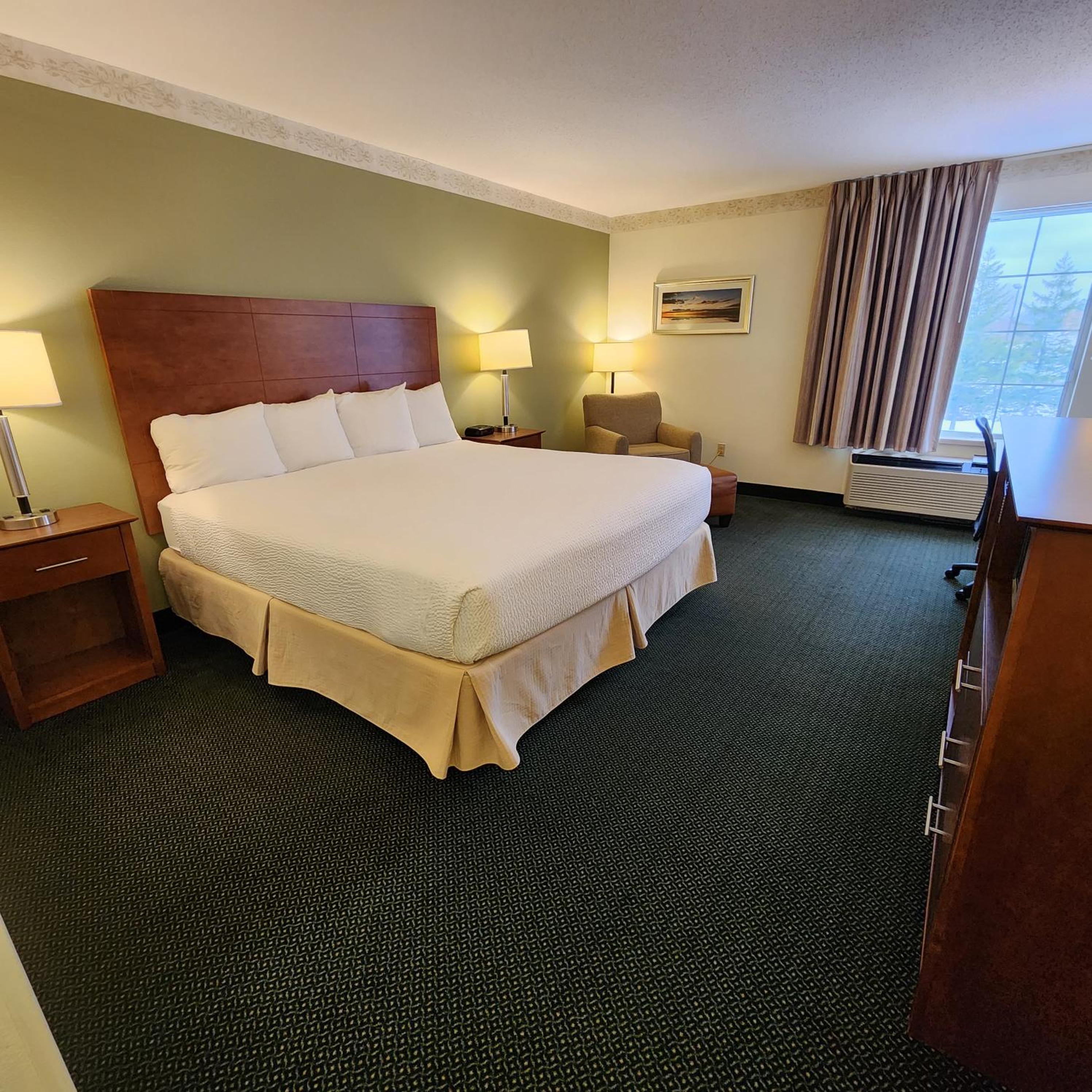 King Room - Non-Smoking photo 1