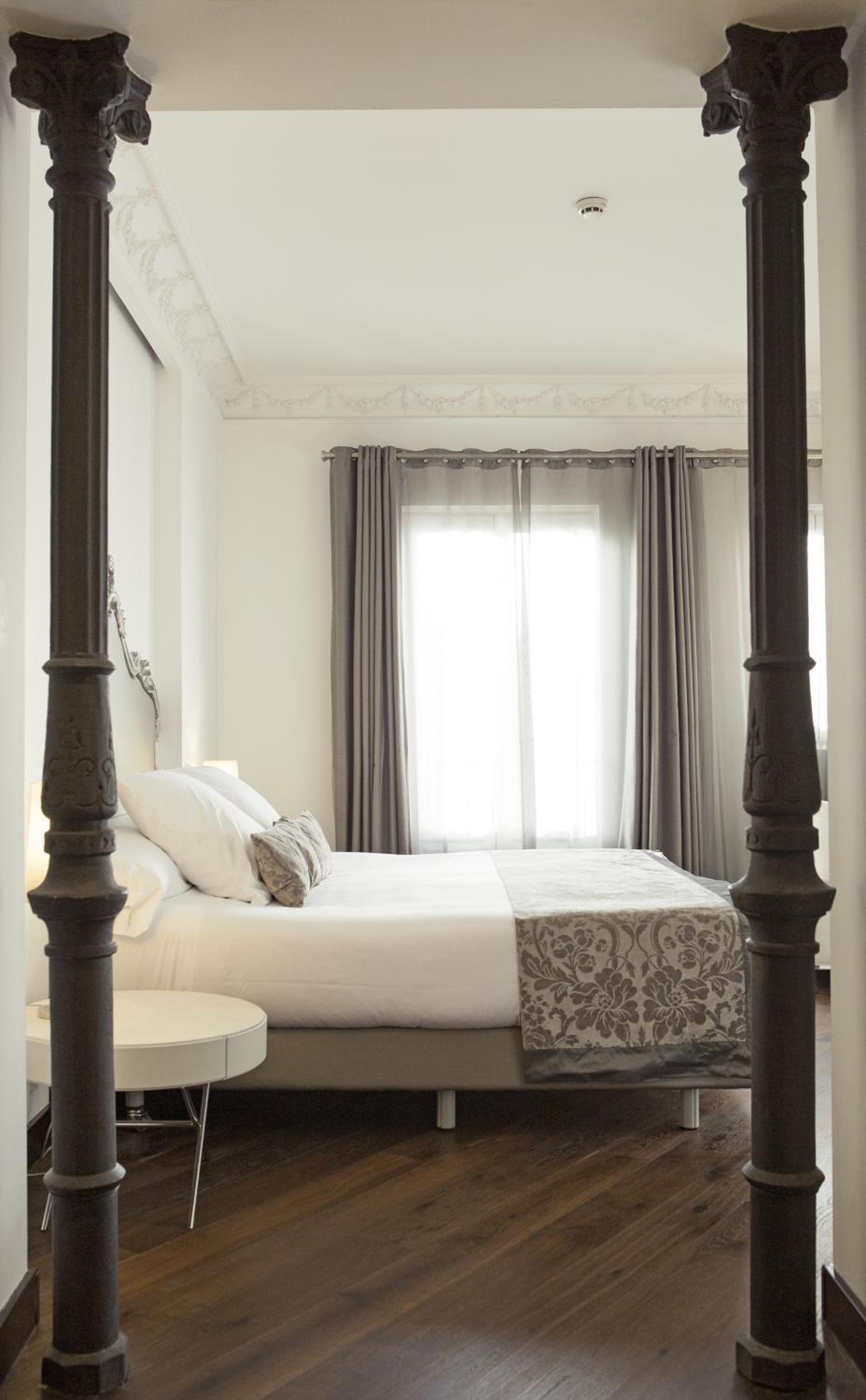 Dreamer Double or Twin Room - Photo 2