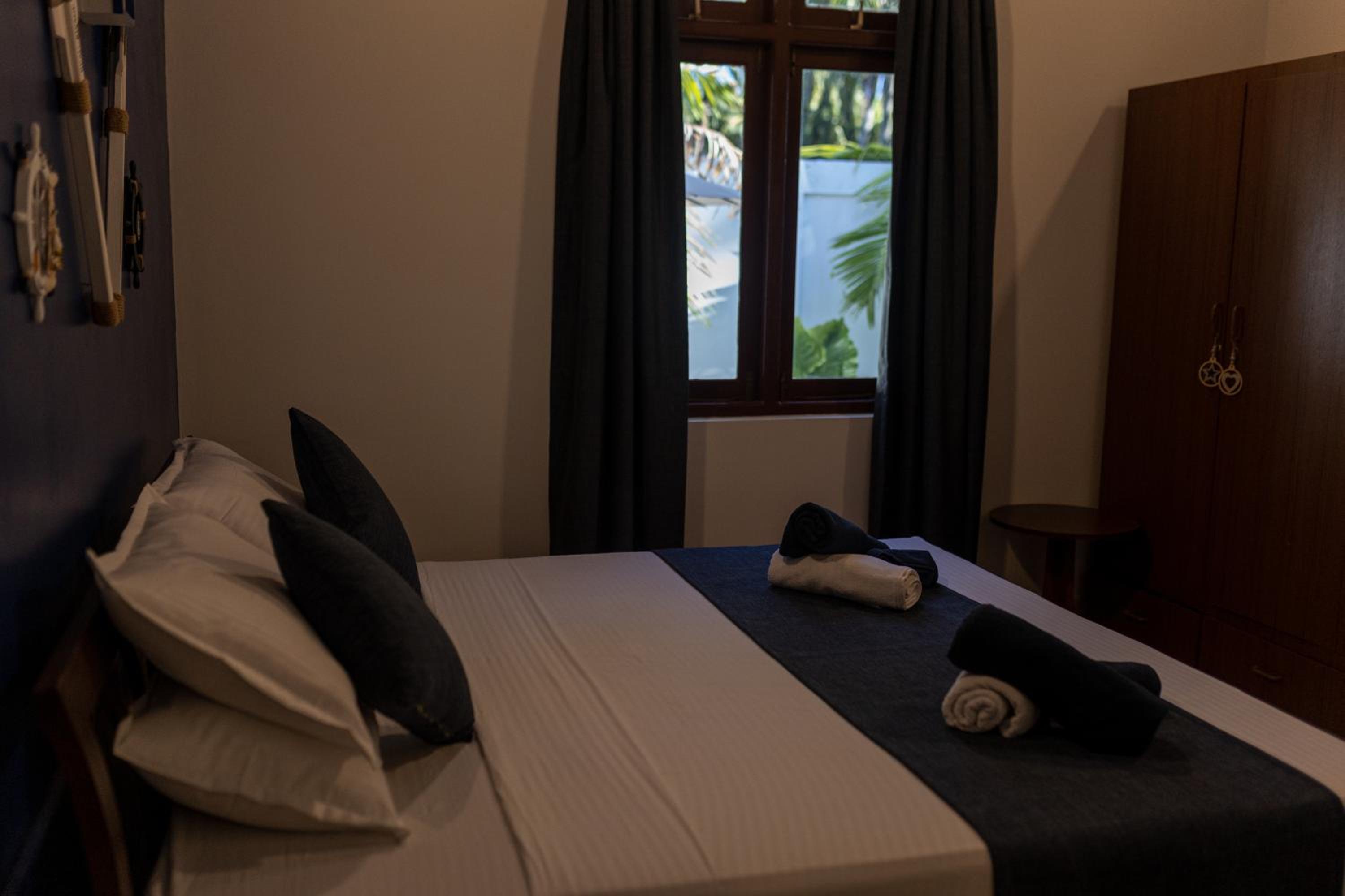 Deluxe Double or Twin Room photo 2