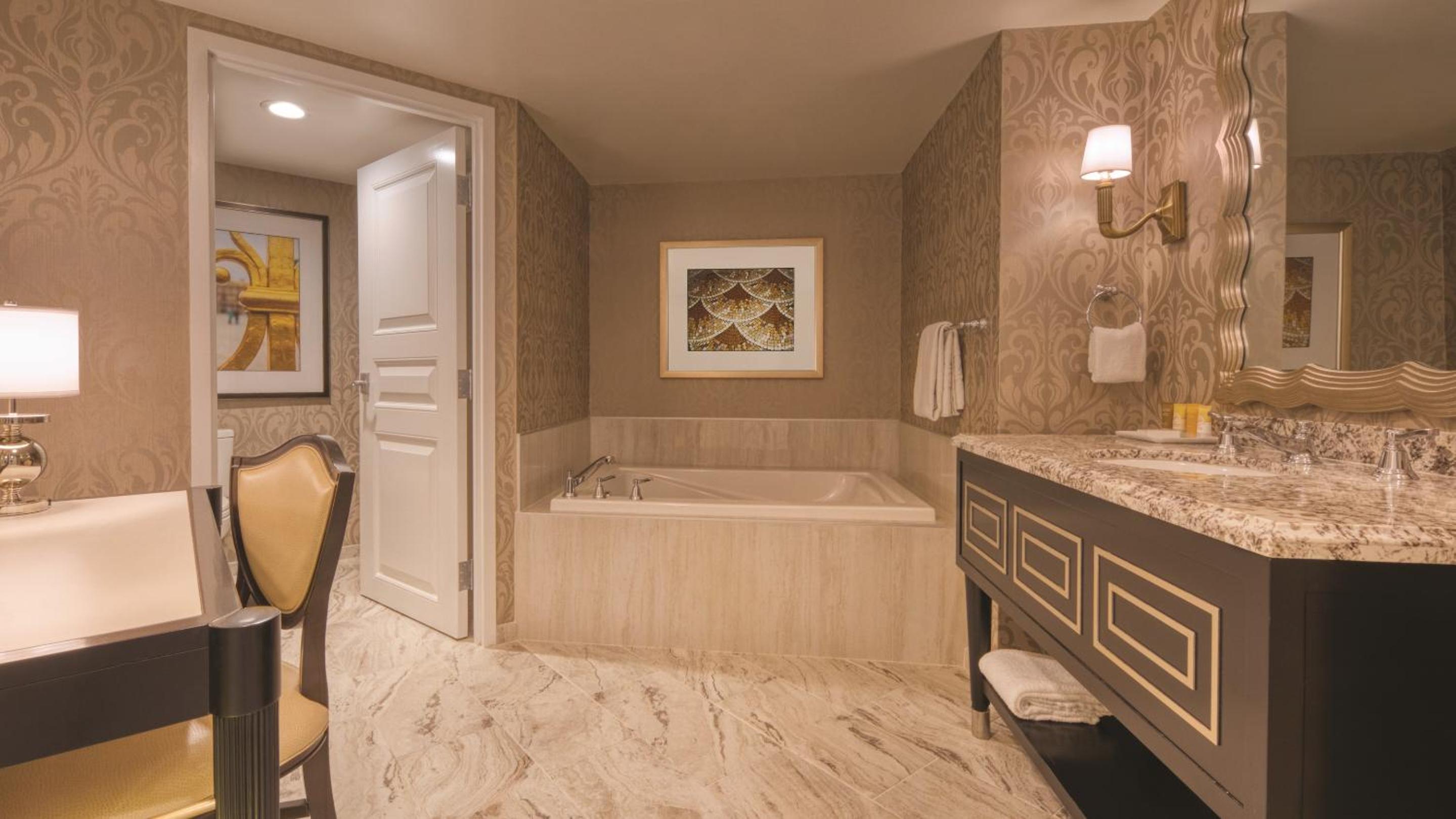 Bordeaux Calais Suite King - Photo 3