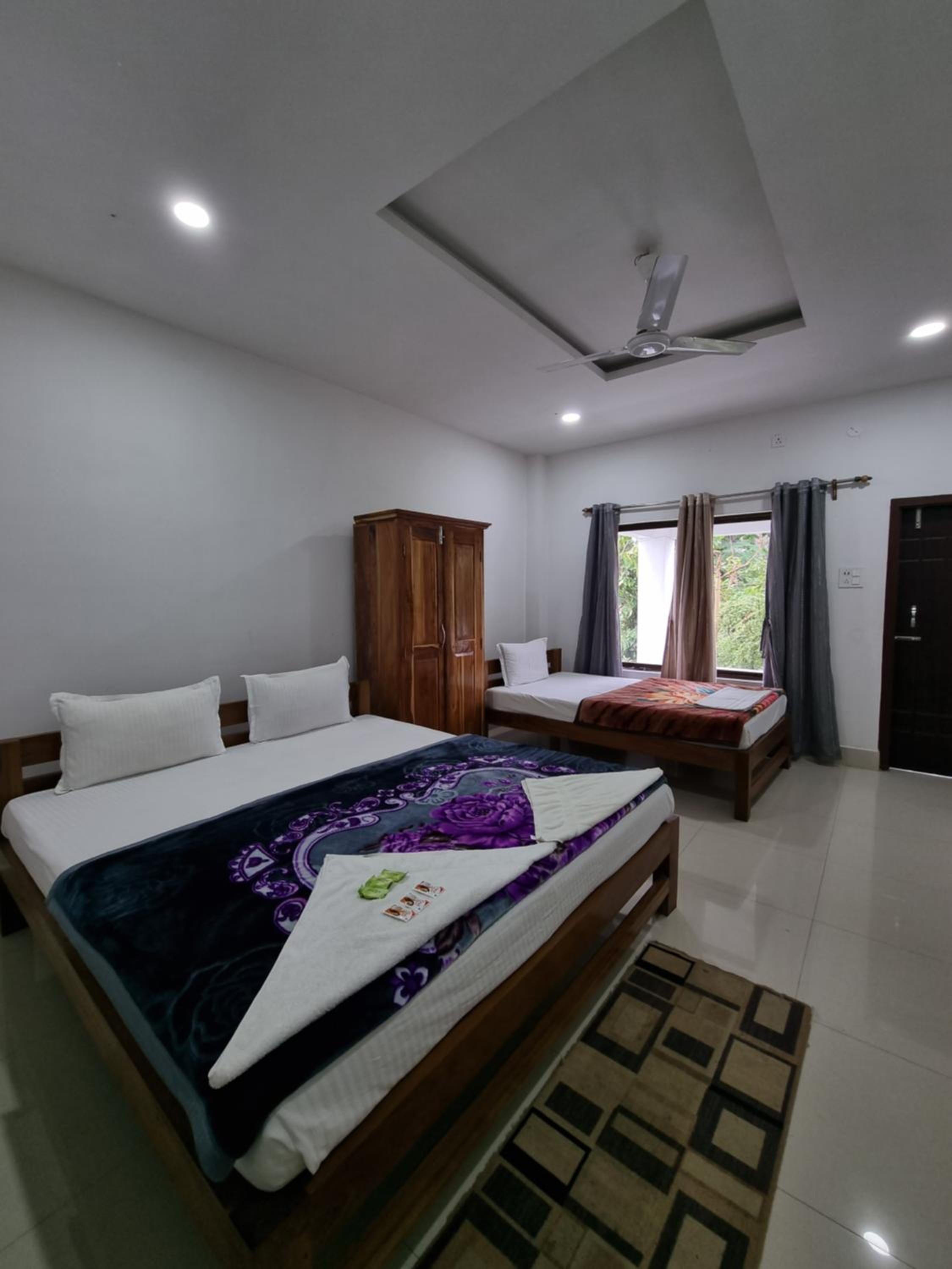 Standard Triple Room - Photo 2