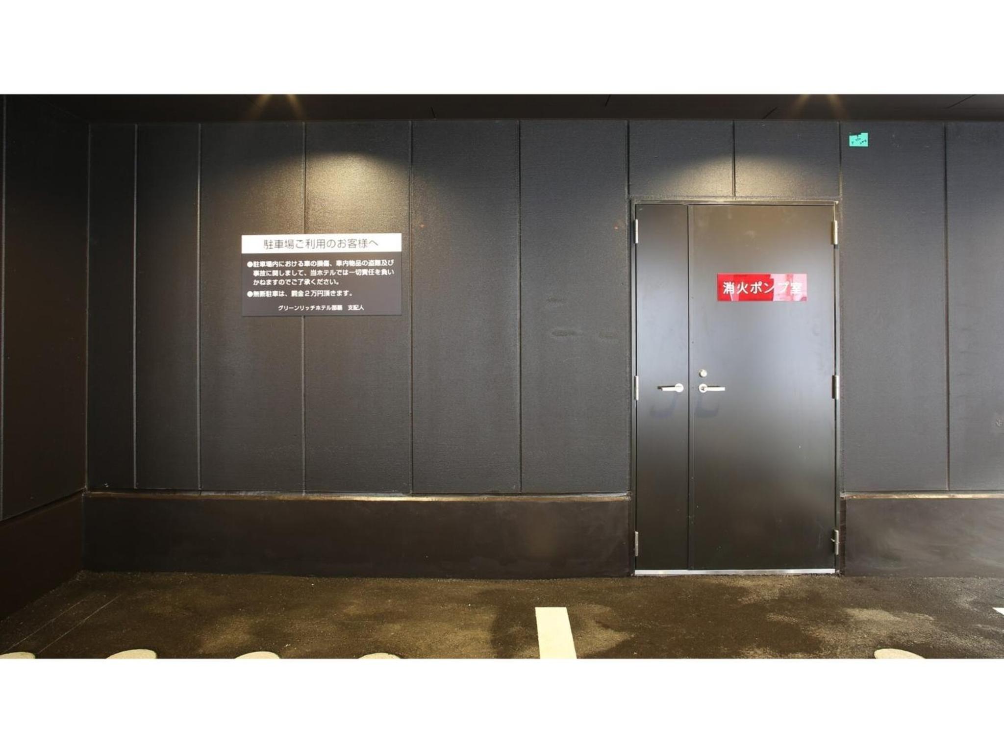 Studio - Photo 57