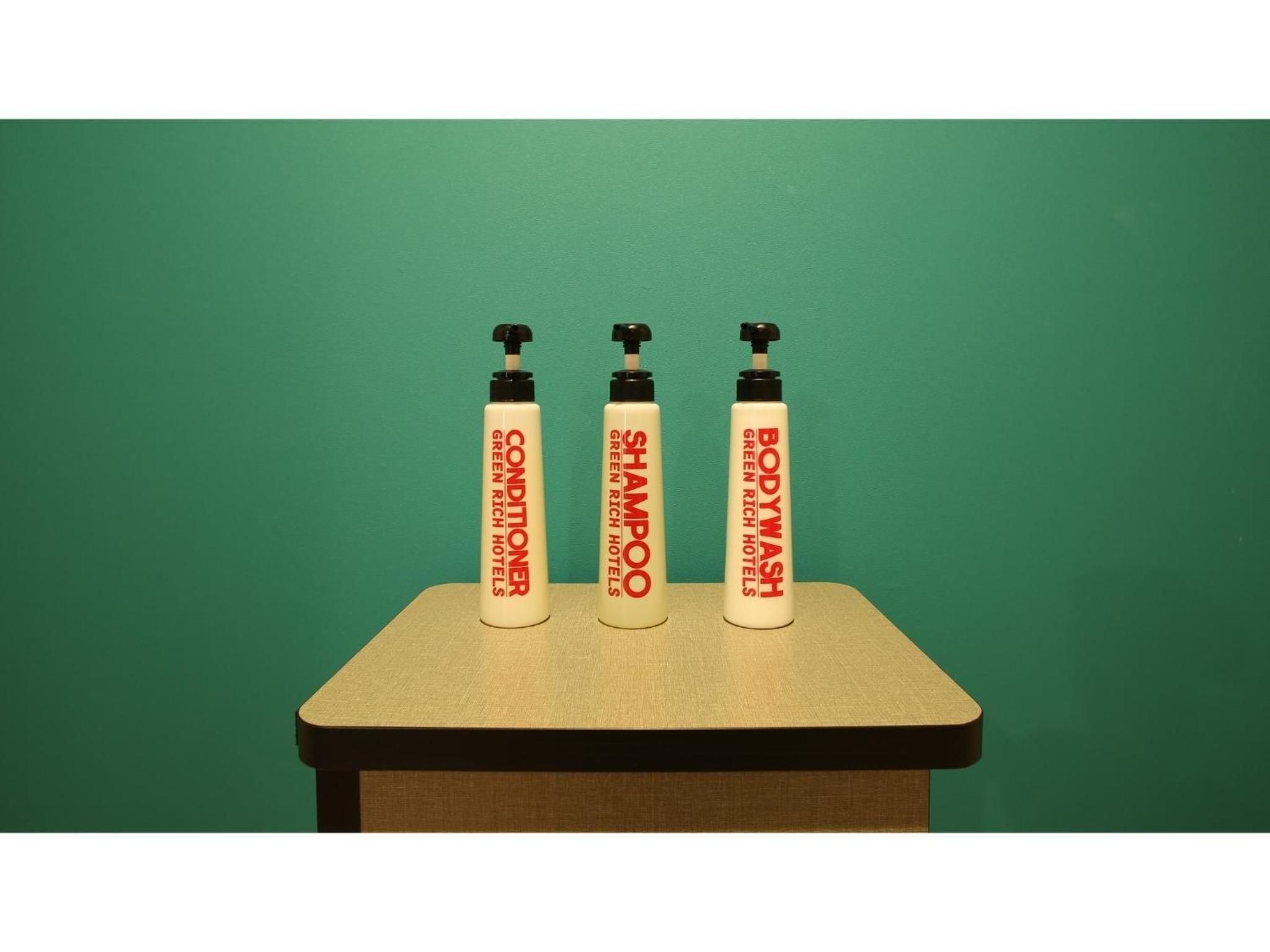 Studio - Photo 88