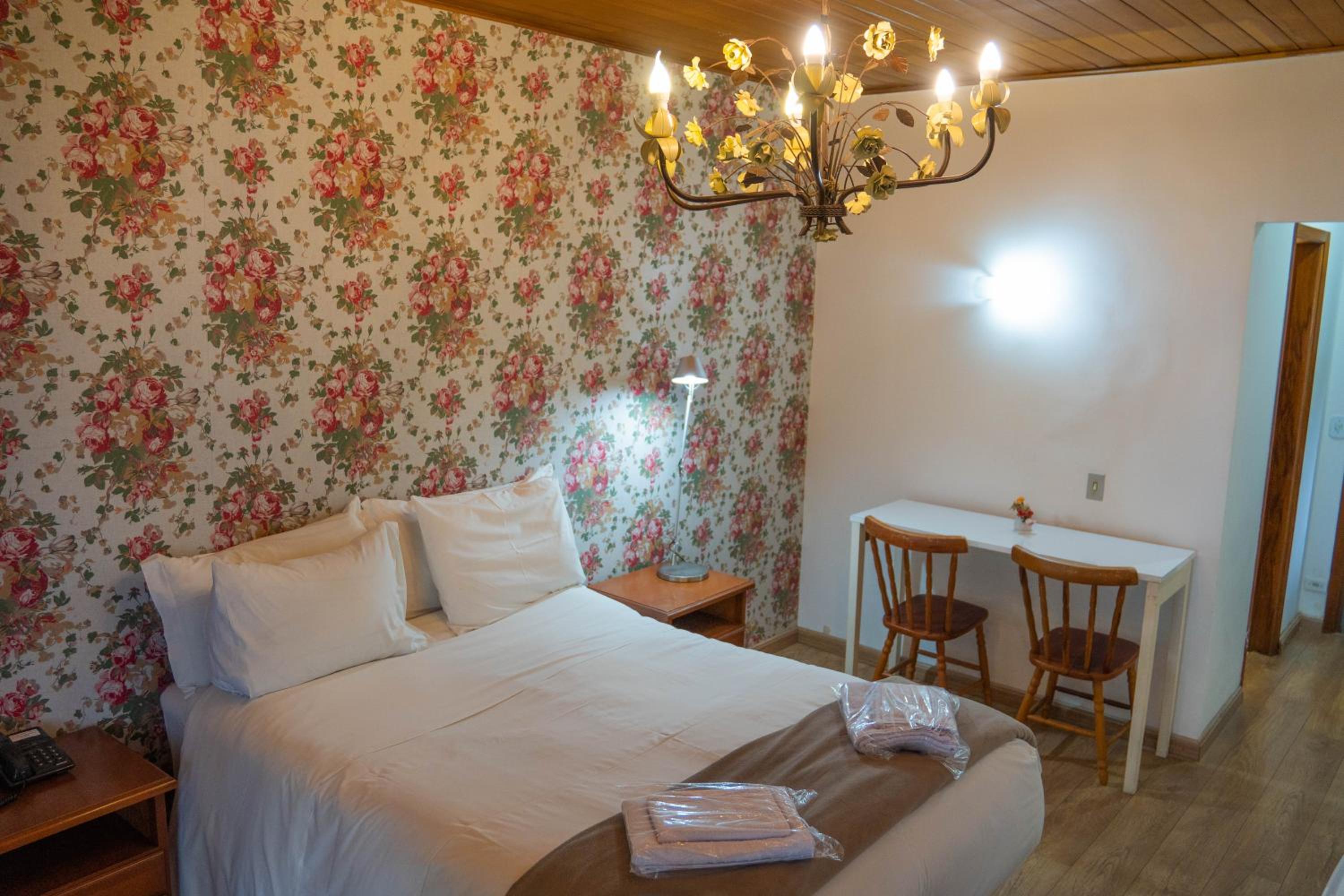 Suite with Balcony photo 1