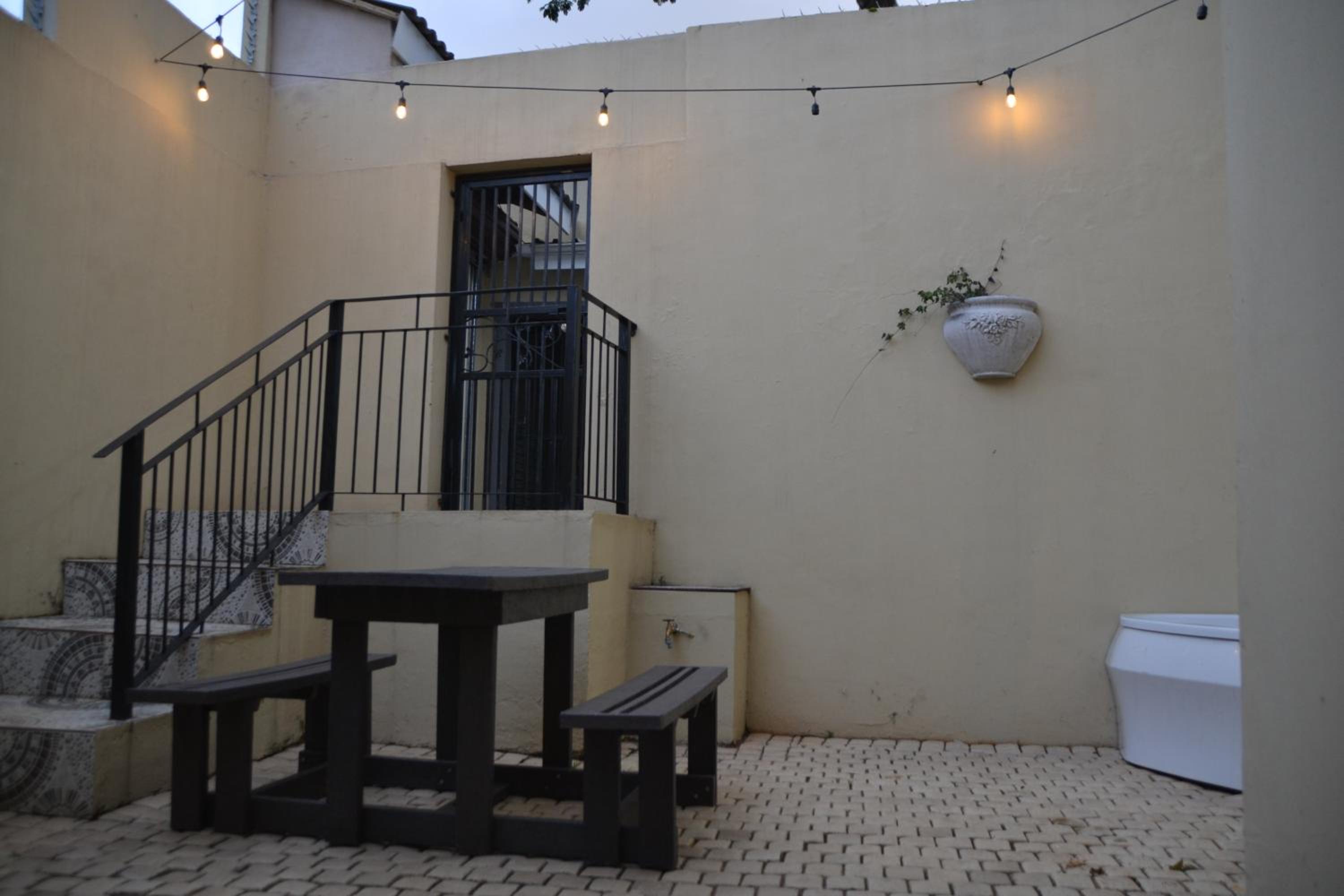 Two-Bedroom Villa - Photo 3