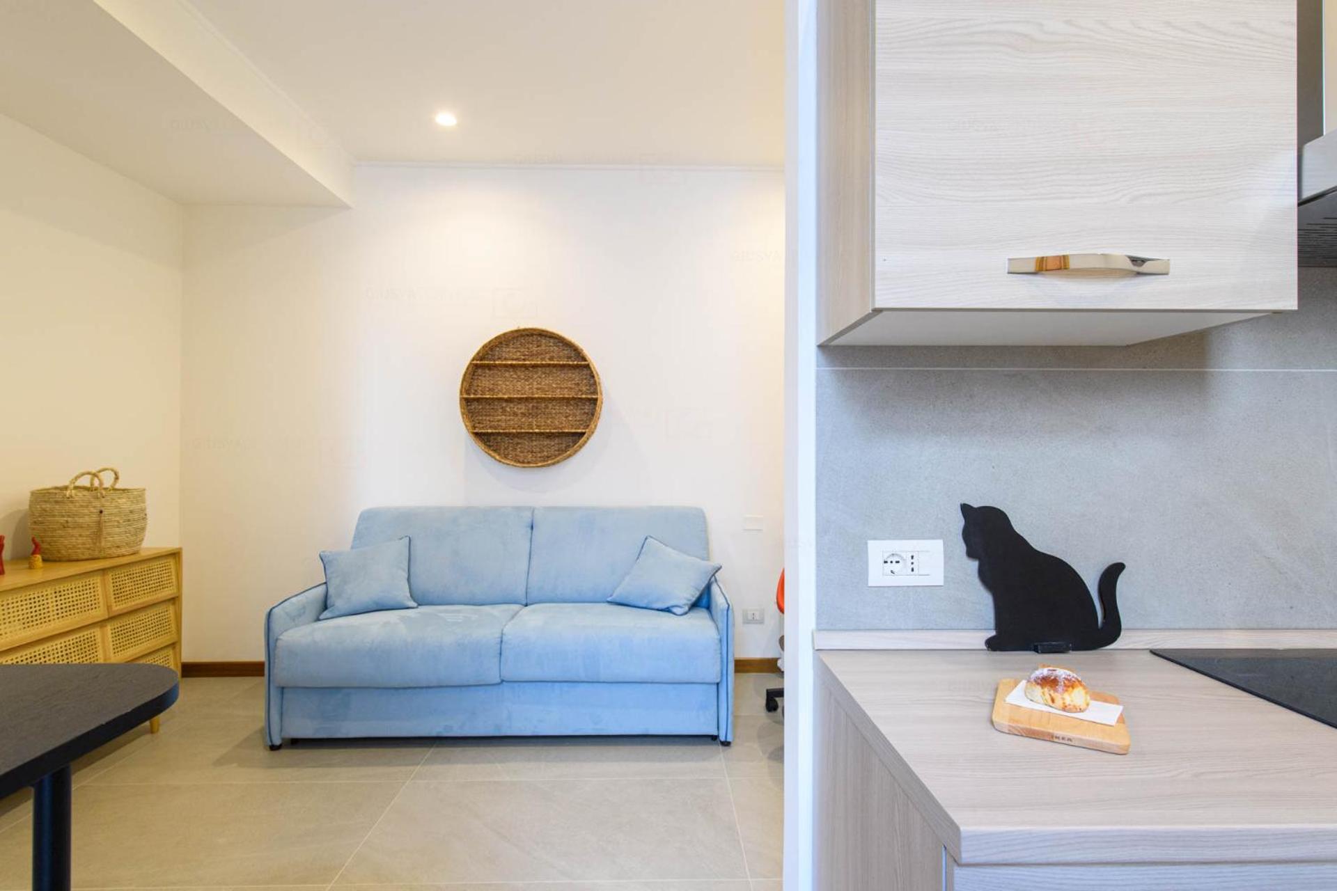 Apartment with Garden View