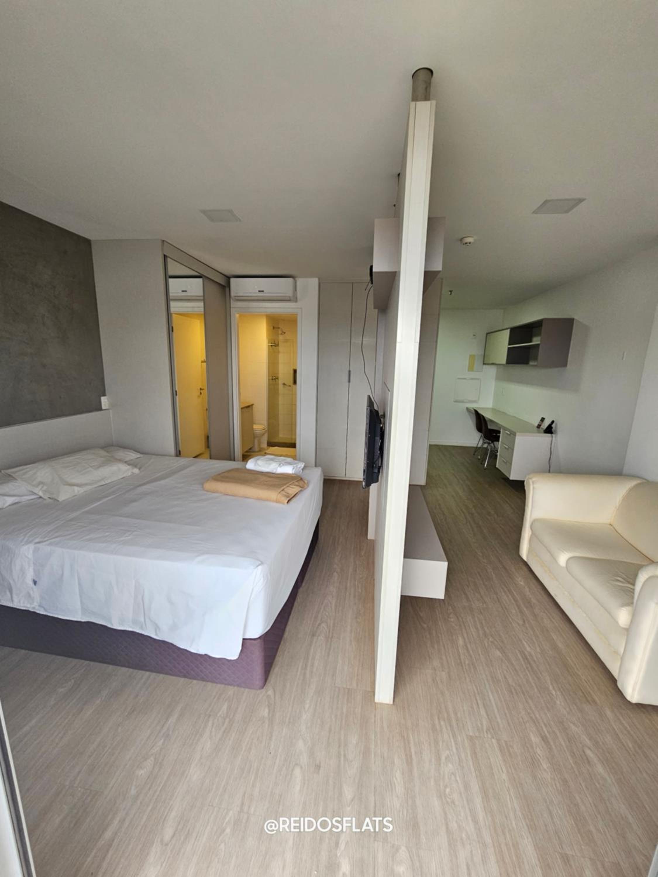 Suite with City View