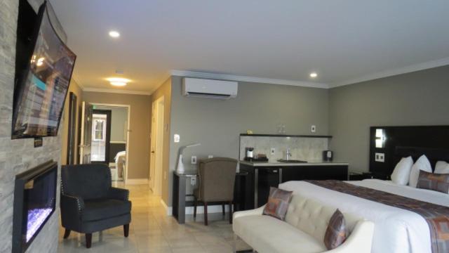 Superior Suite