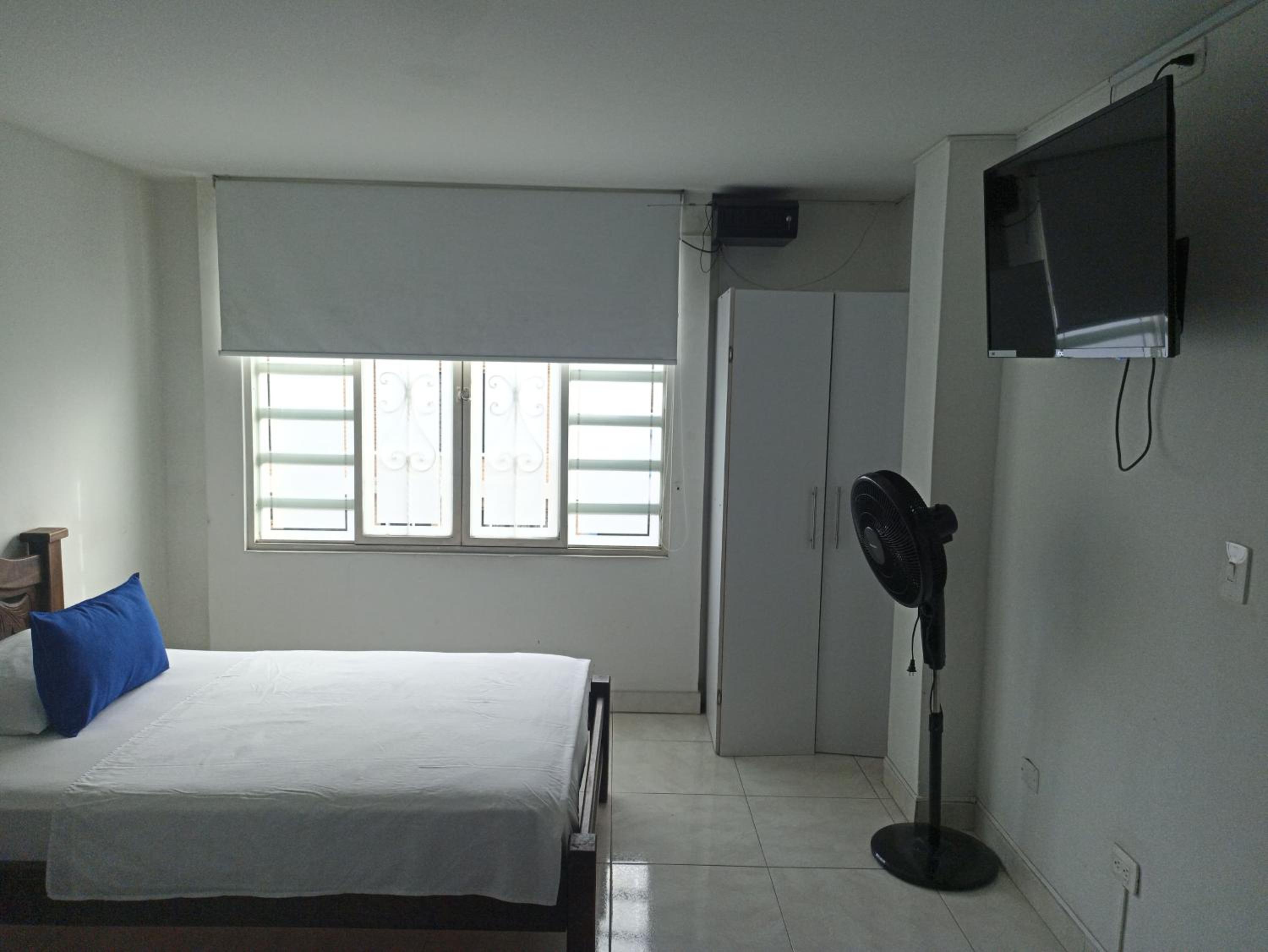 Standard Twin Room photo 1