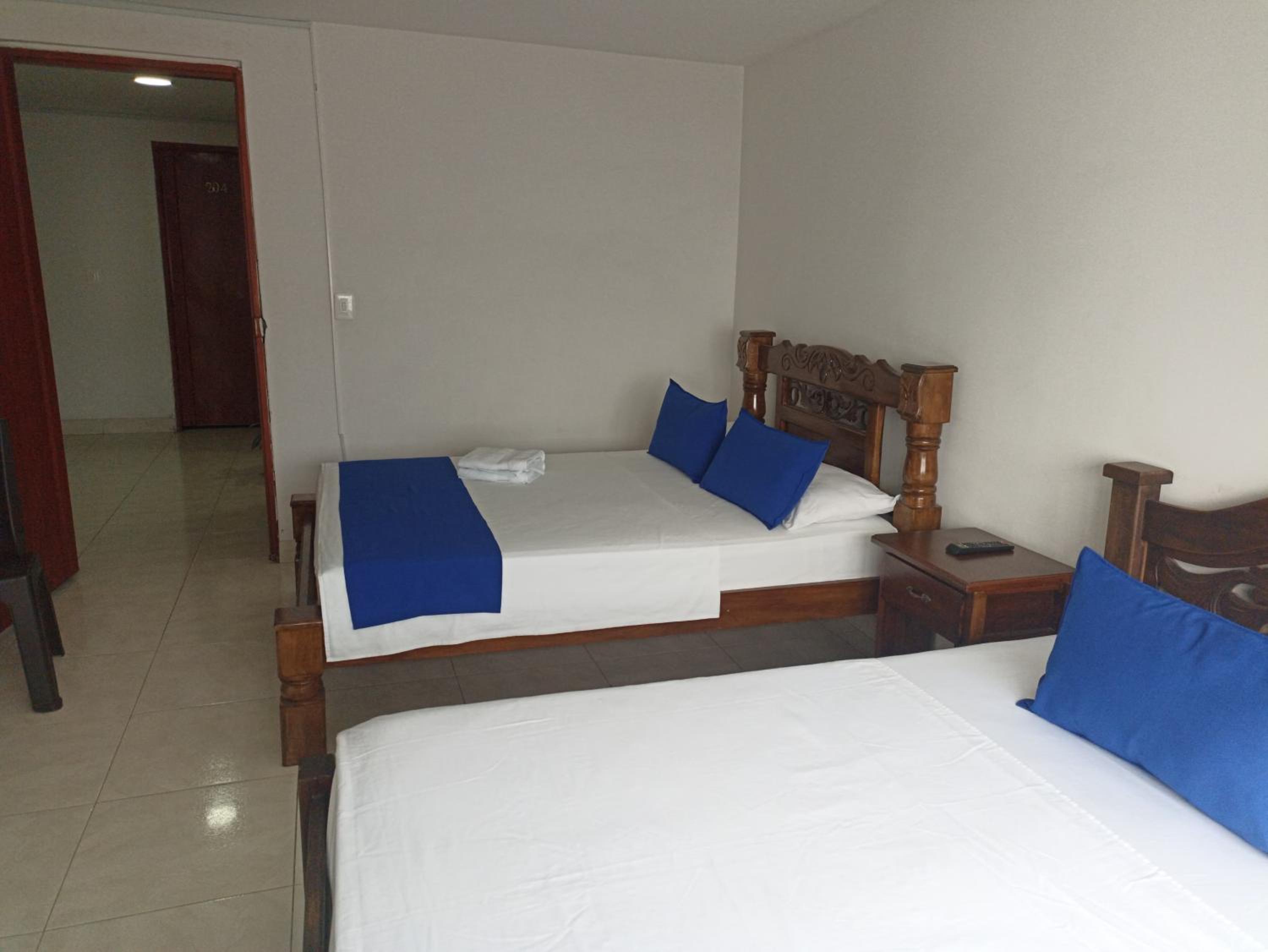 Standard Twin Room photo 3