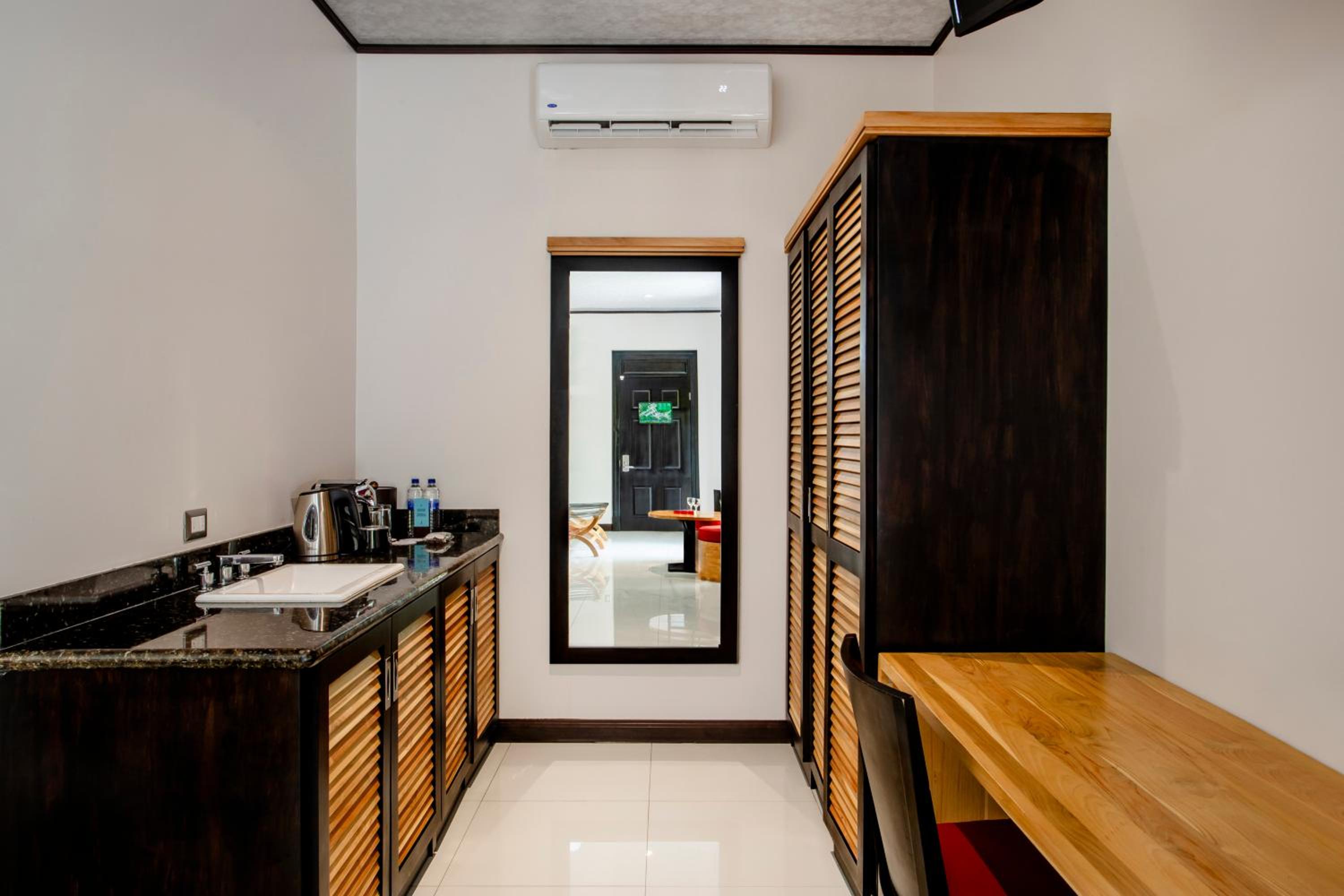 Premium Room