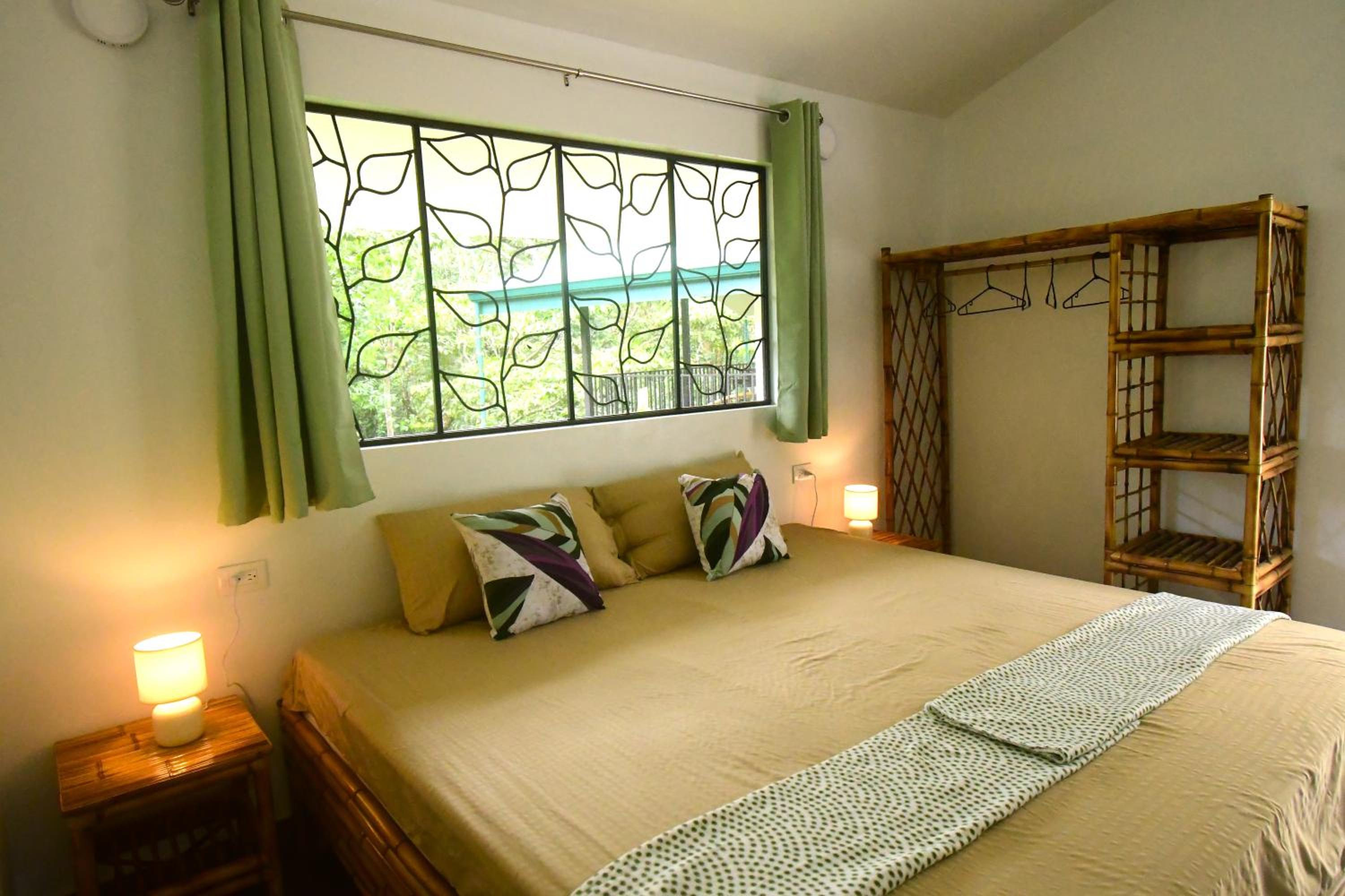 Bungalow photo 1