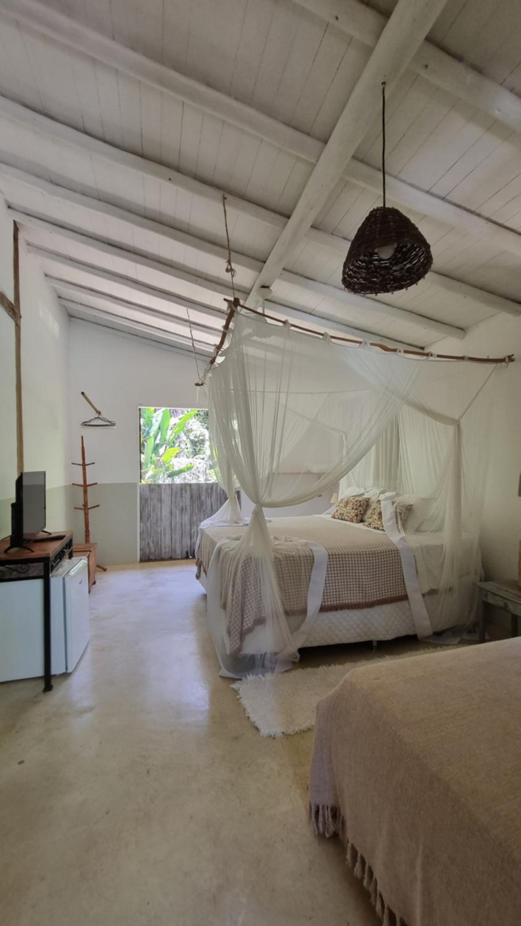 Triple Room with Pool View photo 3
