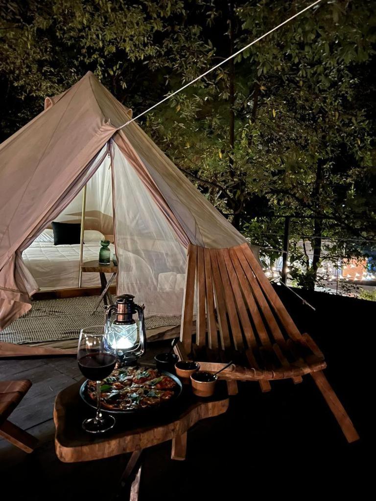 One Bed Tent - Photo 2