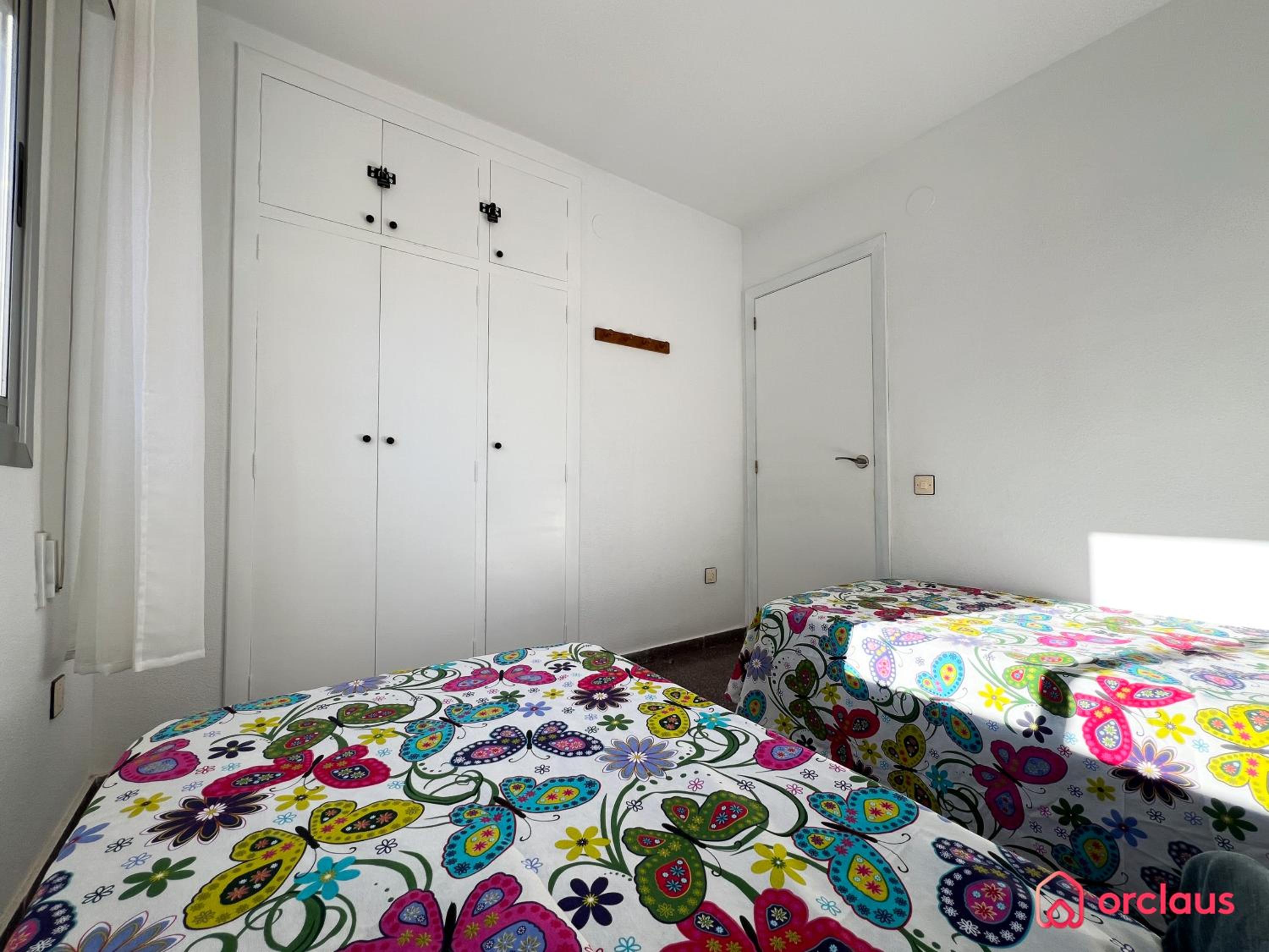 Three-Bedroom Apartment photo 2