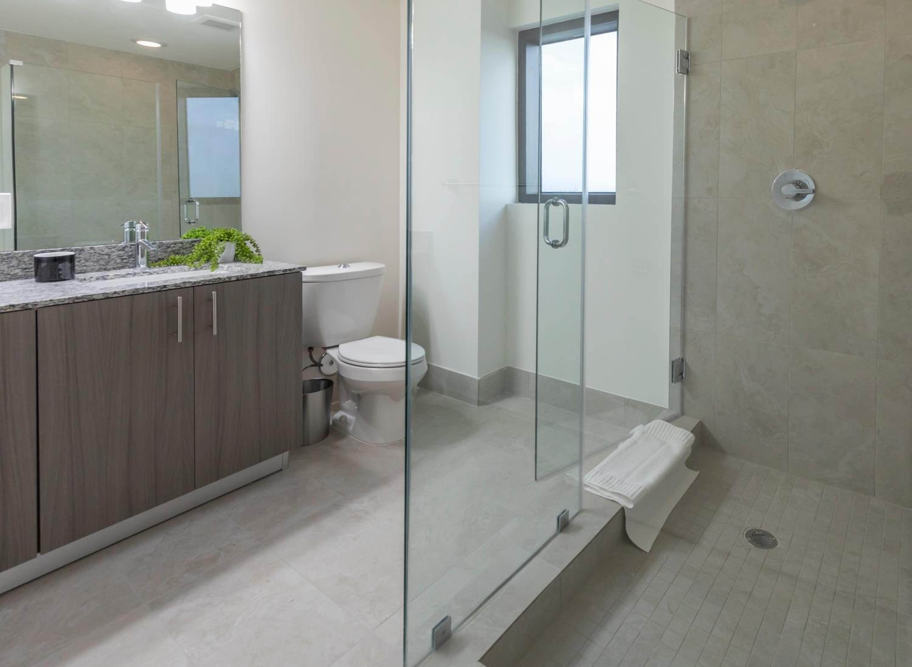 King Suite photo 2