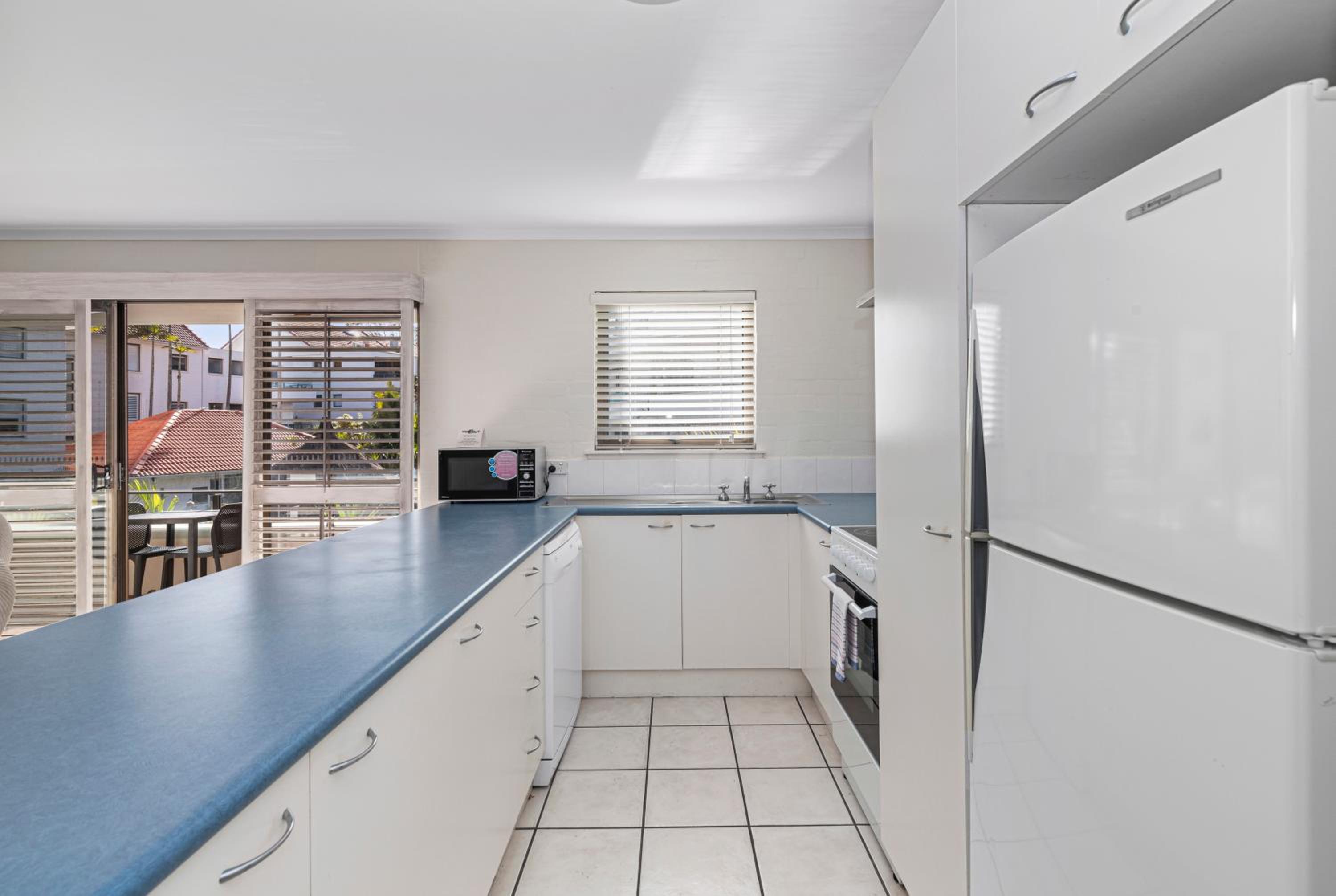 One-Bedroom Apartment - Photo 3