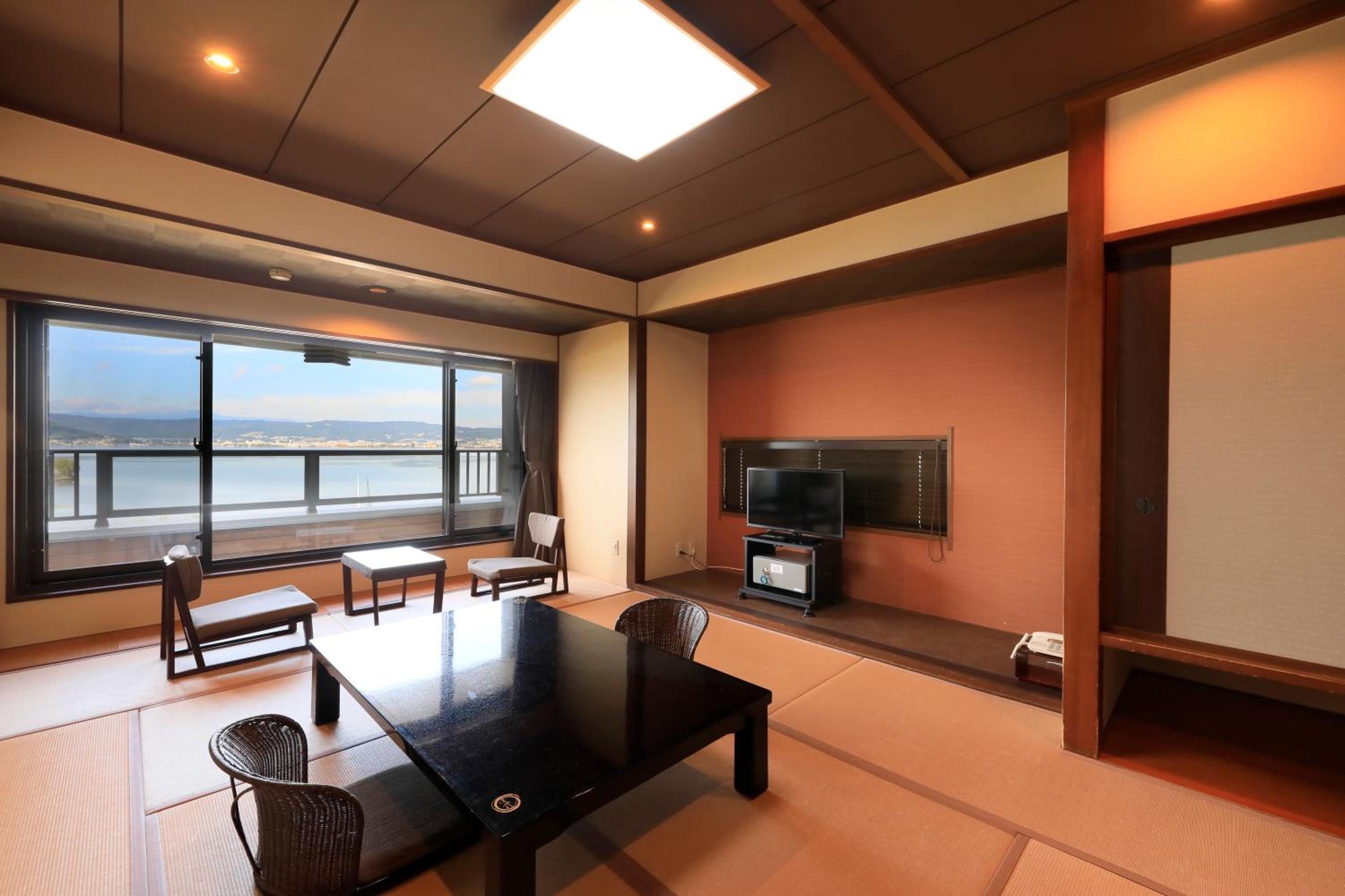 Triple Room With Lake View