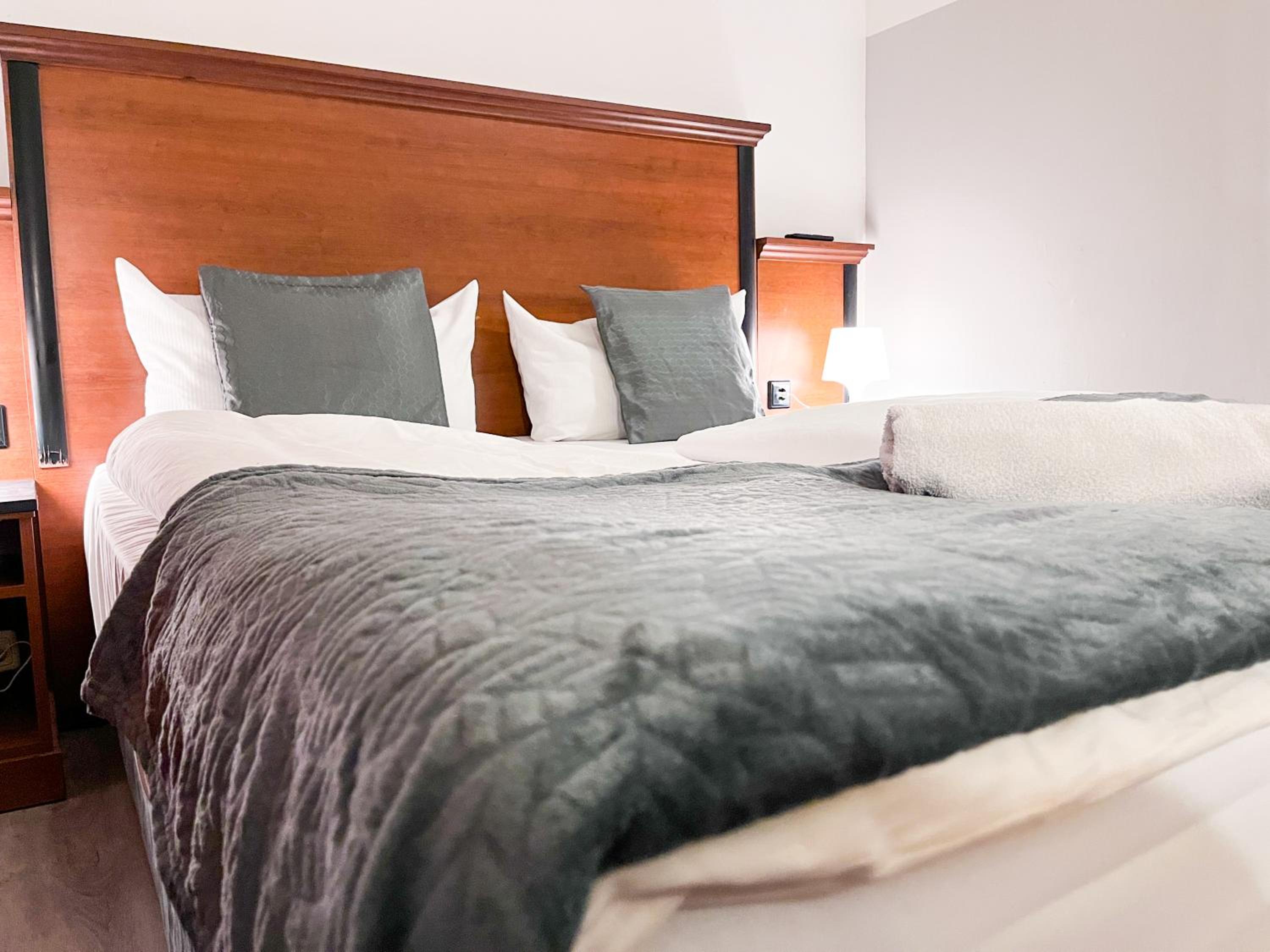 Double or Twin Room - Photo 7