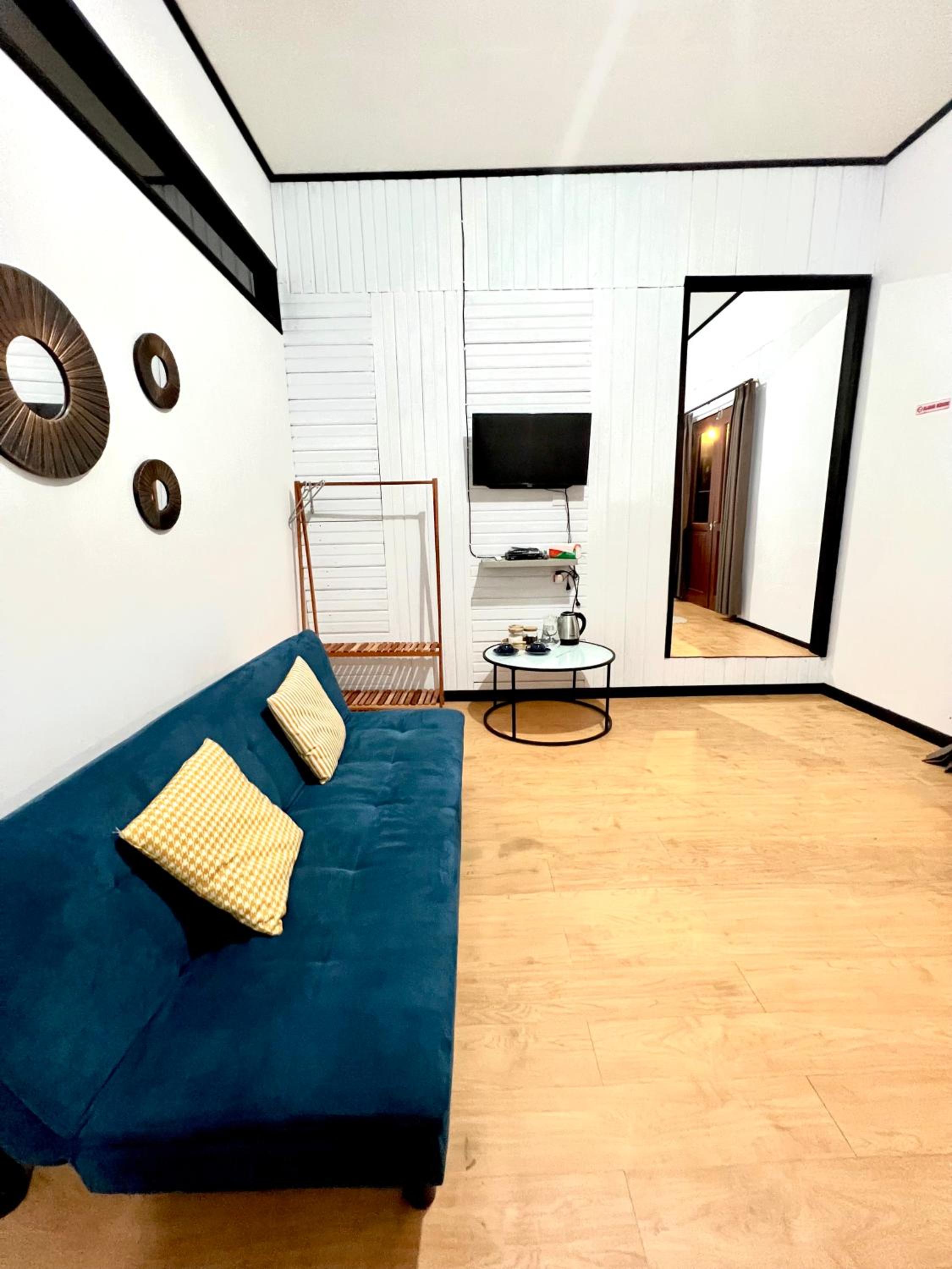 Villa with Sea View photo 2