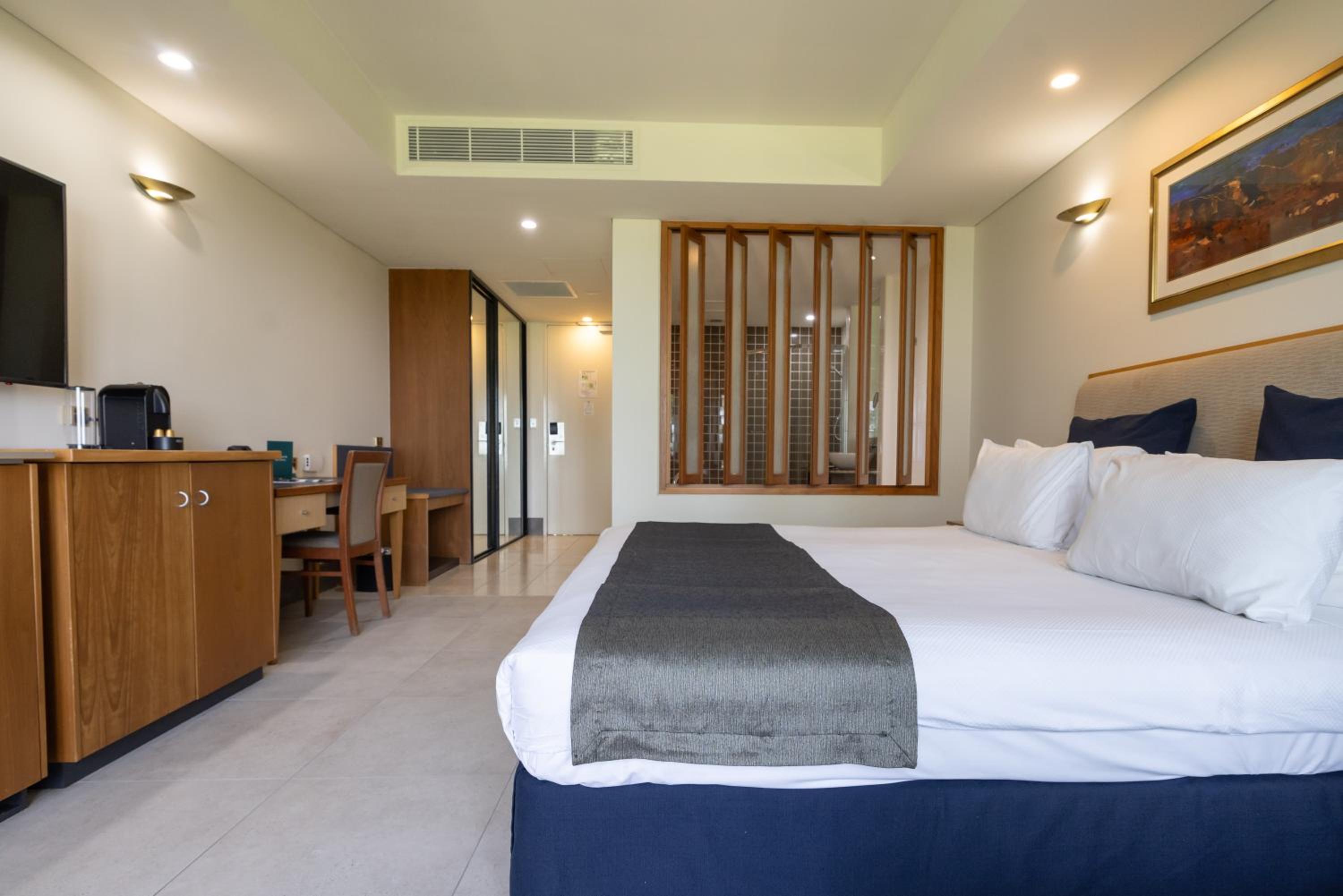 Superior King Ocean View Room - Photo 6