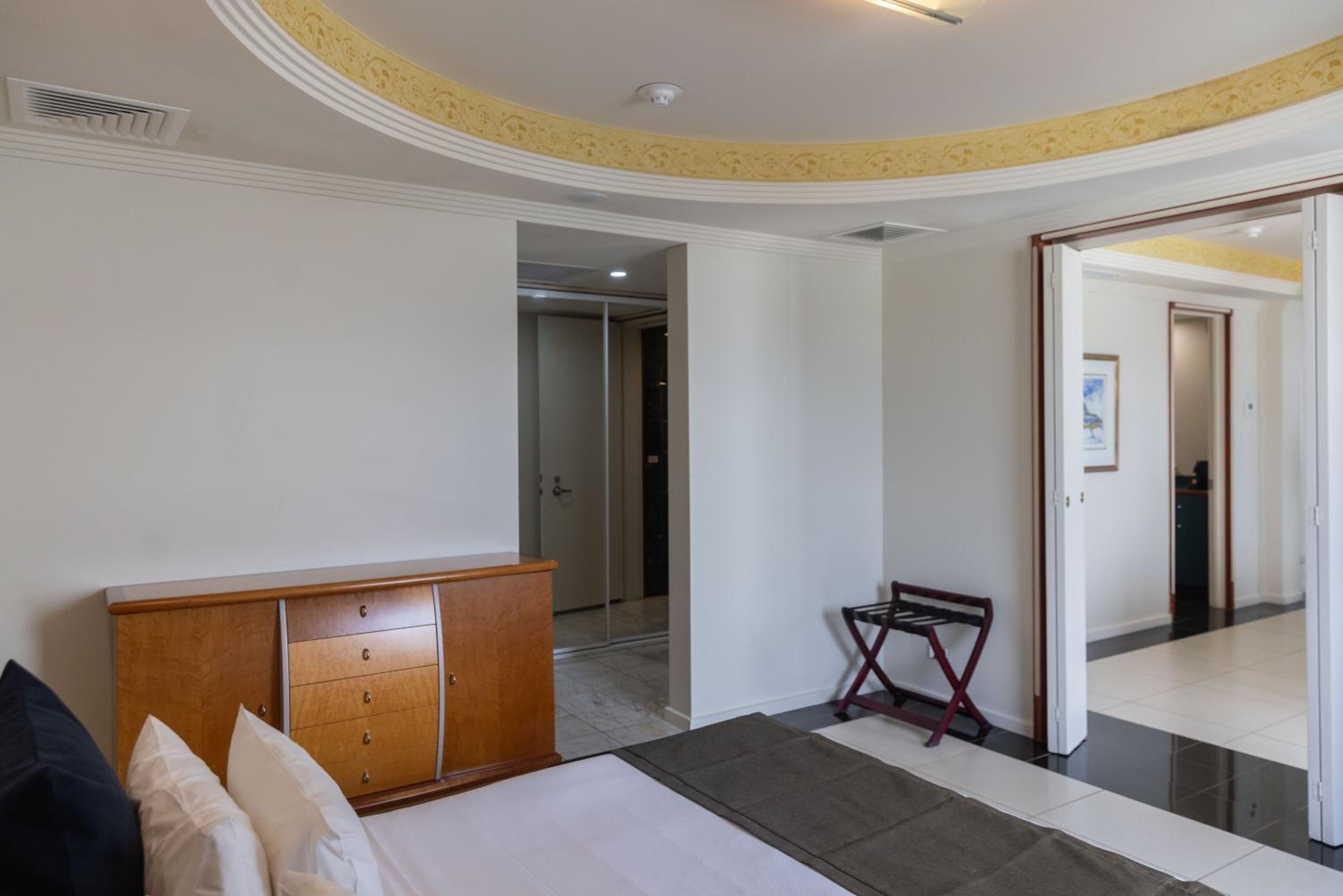 Grand Suite - Photo 3