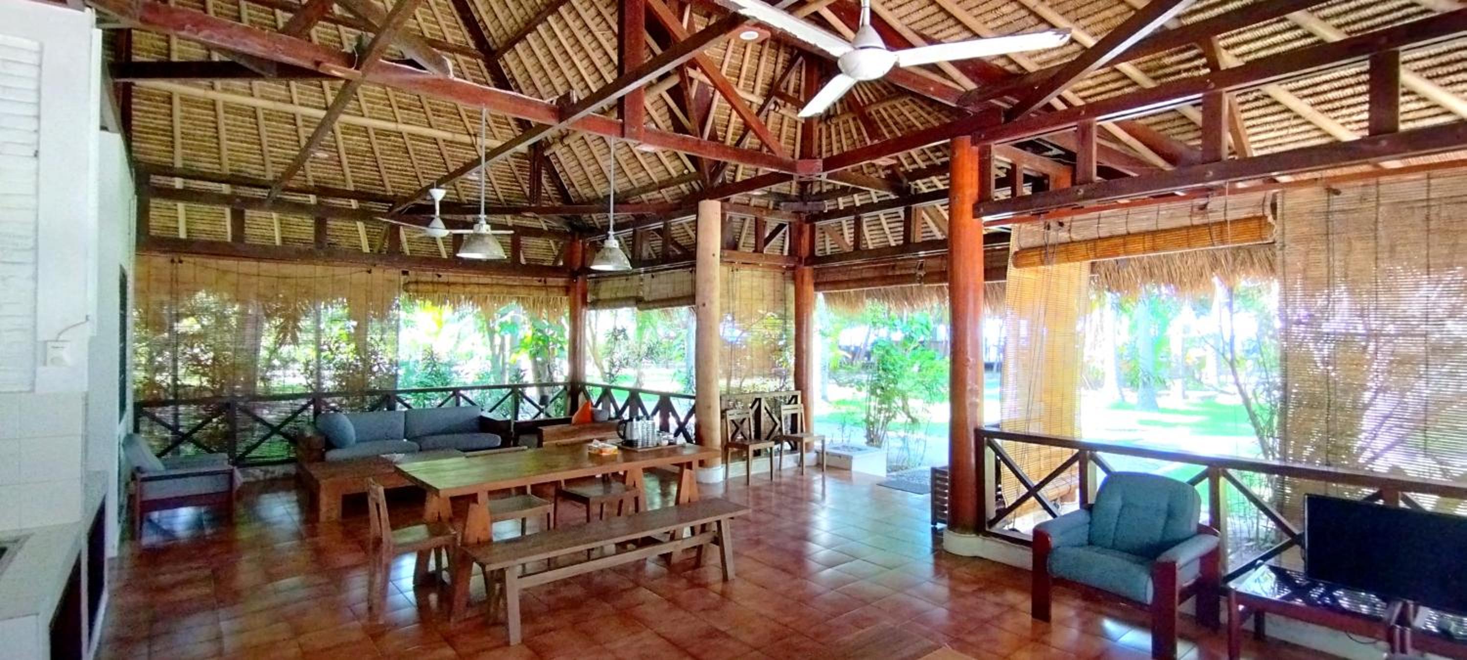 Villa with Sea View photo 3