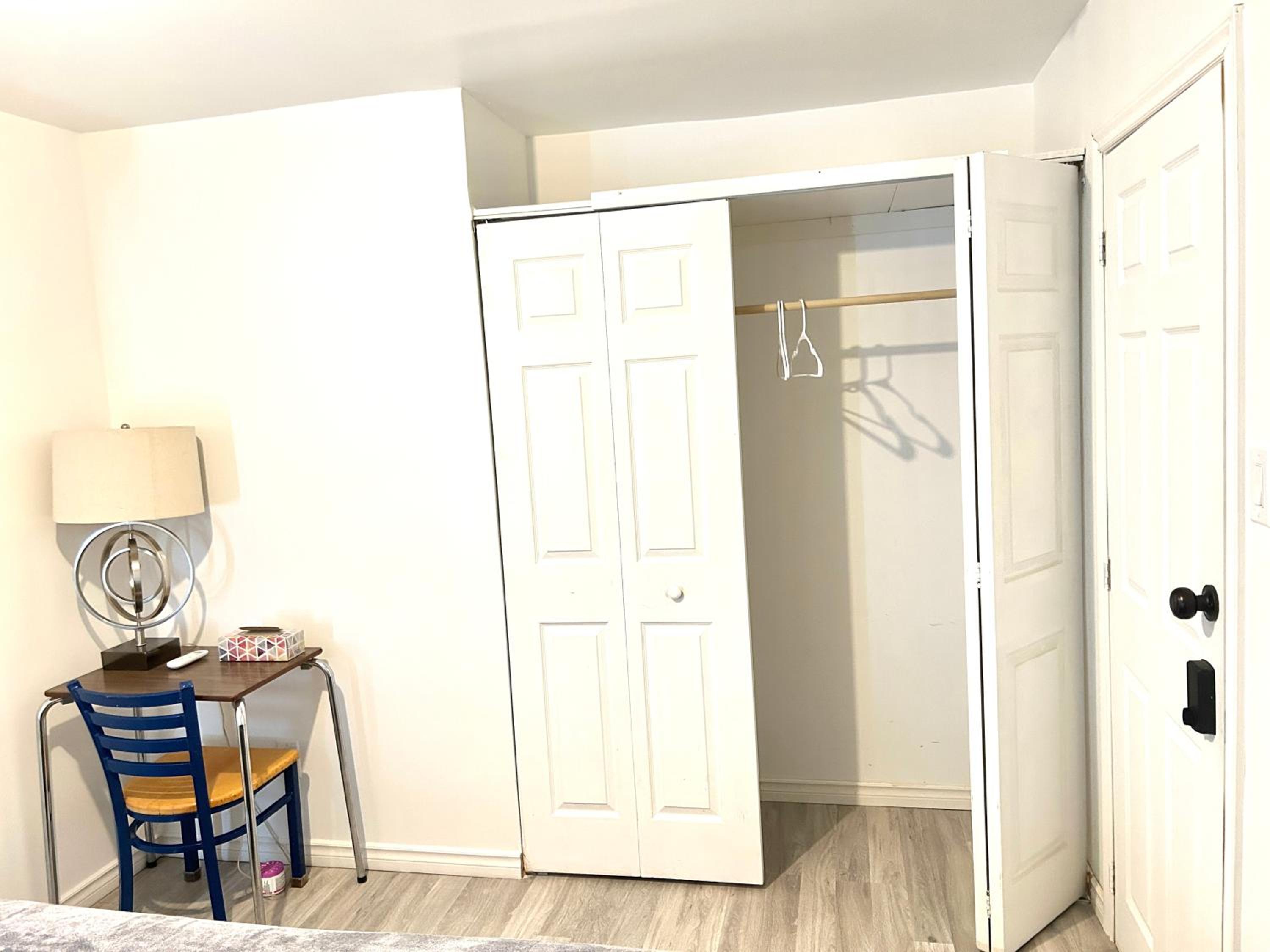 Deluxe King Room photo 1
