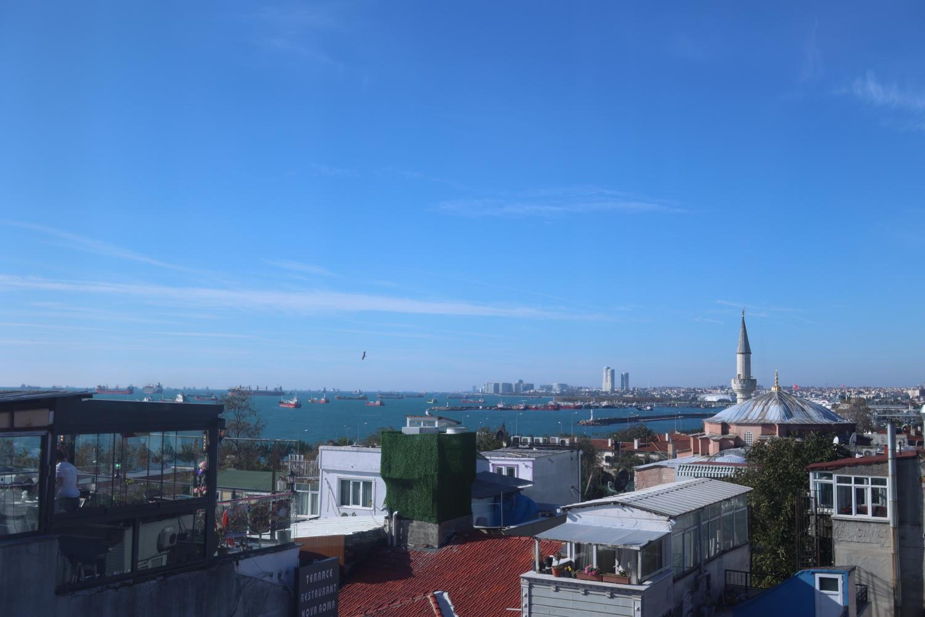 Deluxe Double Room with Sea View photo 3
