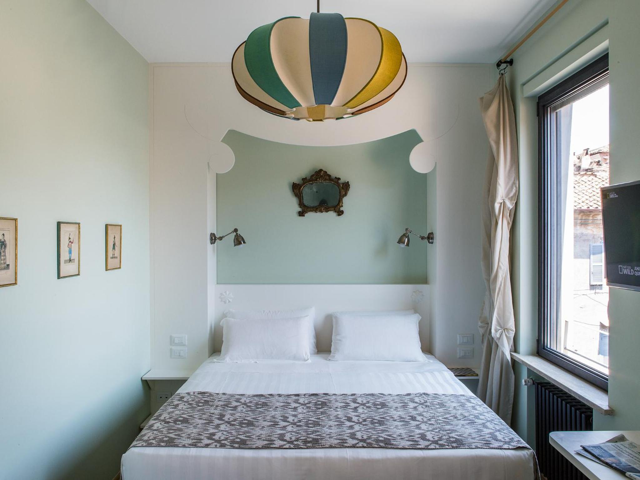 Superior King Room photo 2