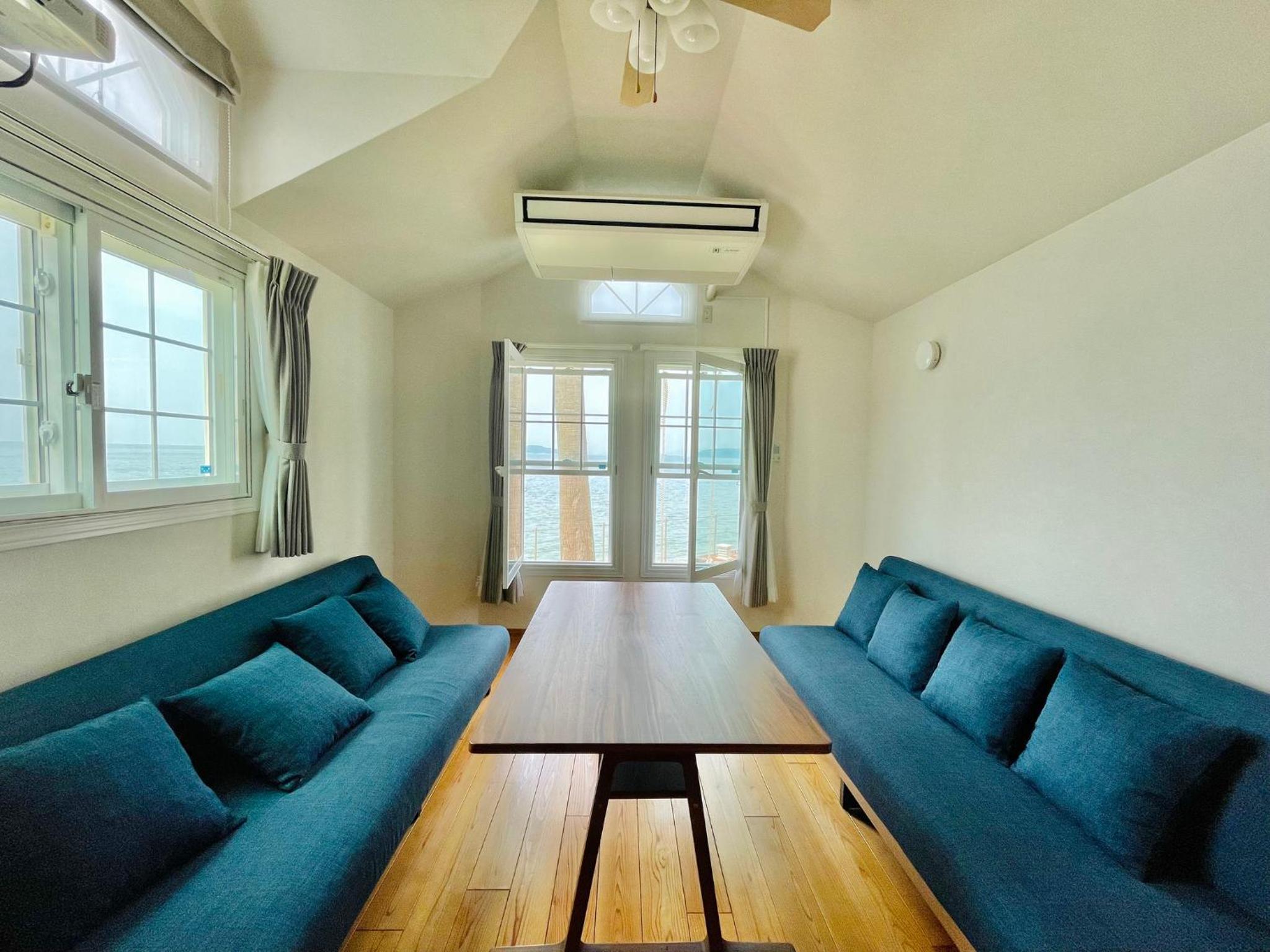 Mobile Home photo 1