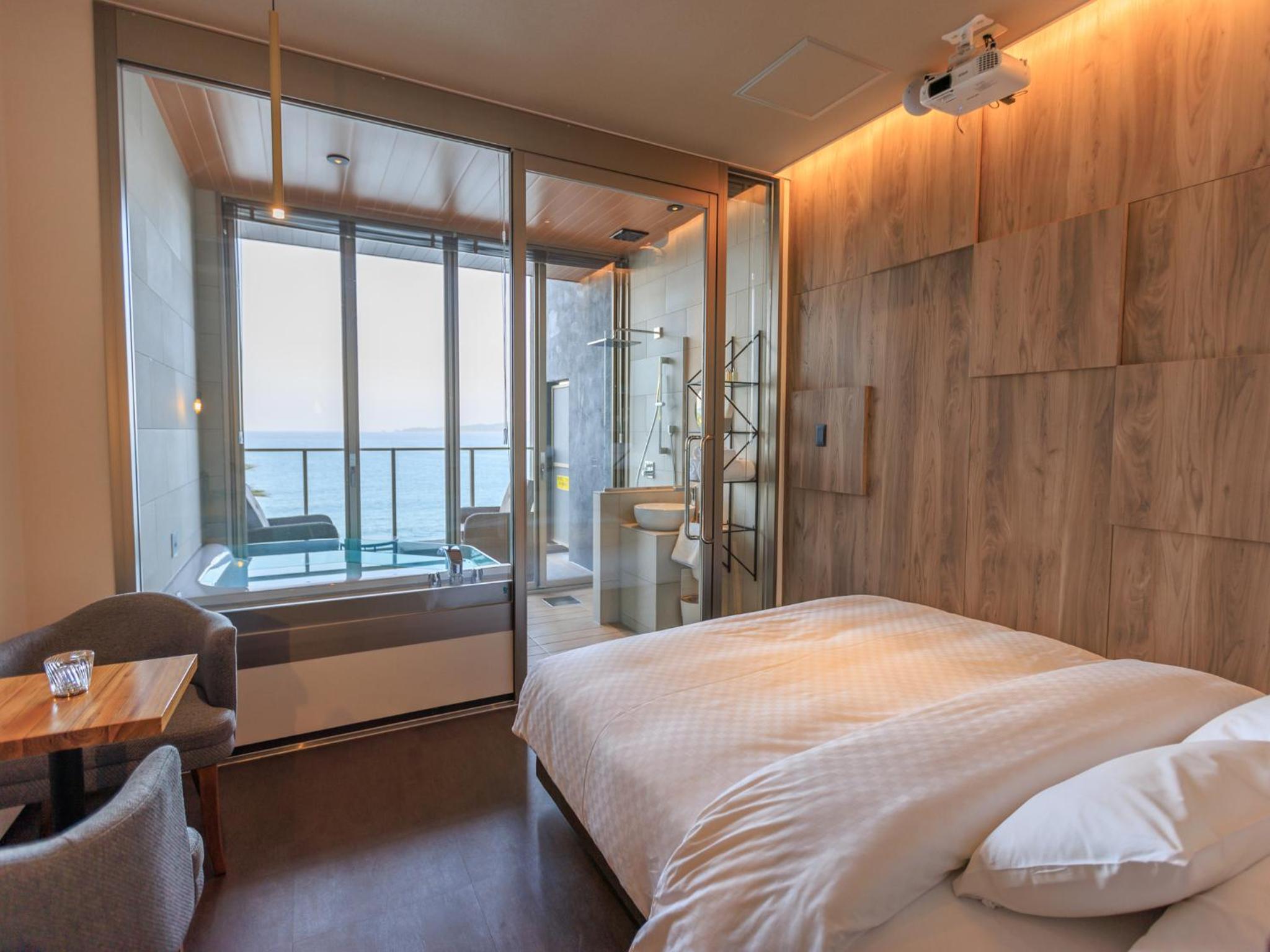 King Room with Sea View photo 1