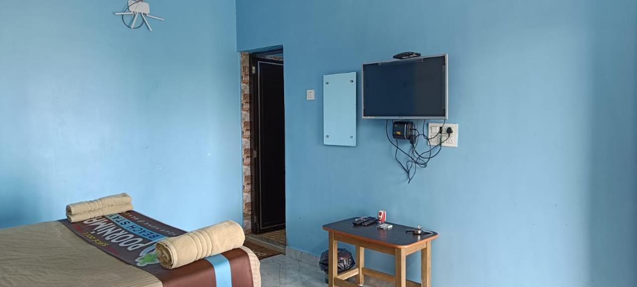Deluxe Double Room with Sea View - Photo 11