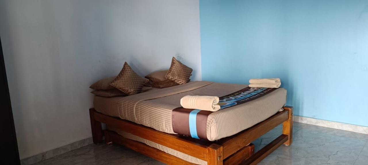 Deluxe Double Room with Sea View - Photo 3