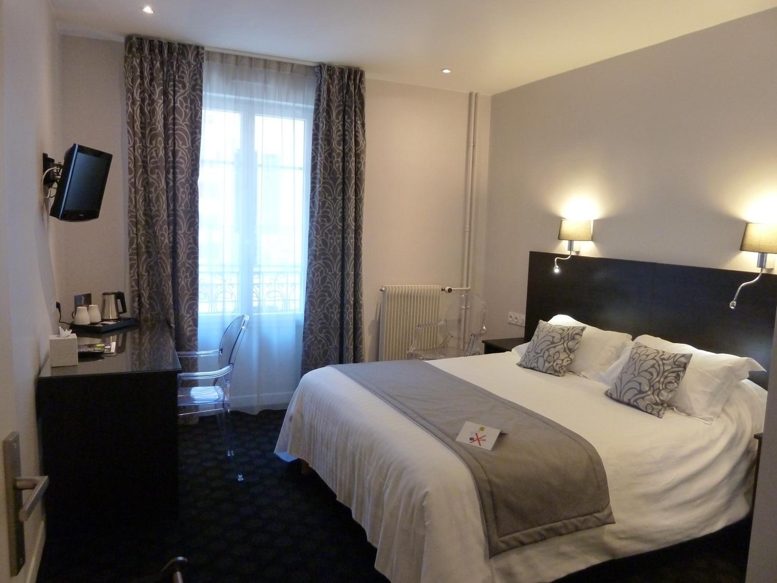Comfort Double Room with Shower - Photo 3
