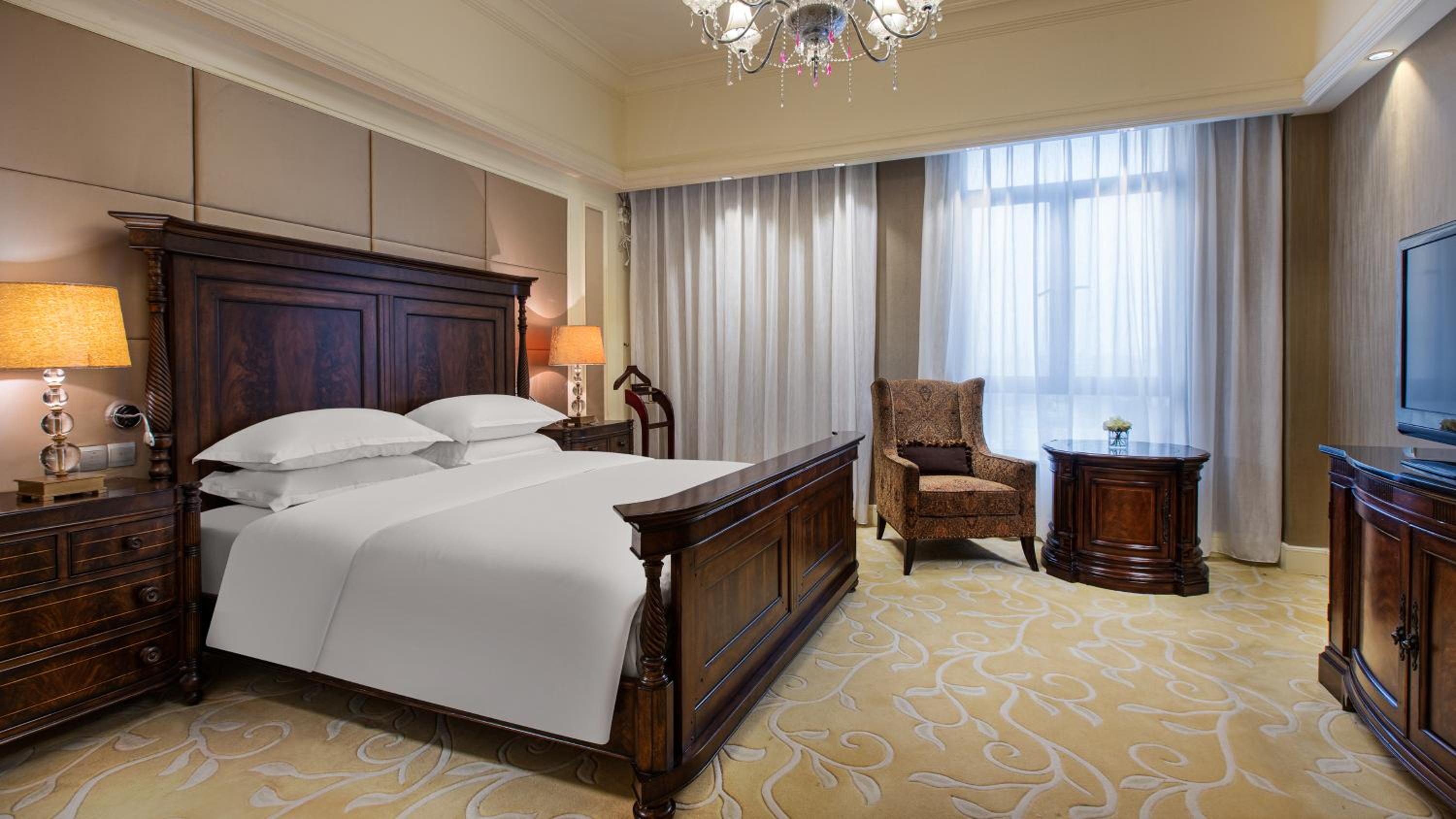 One-Bedroom Suite photo 1