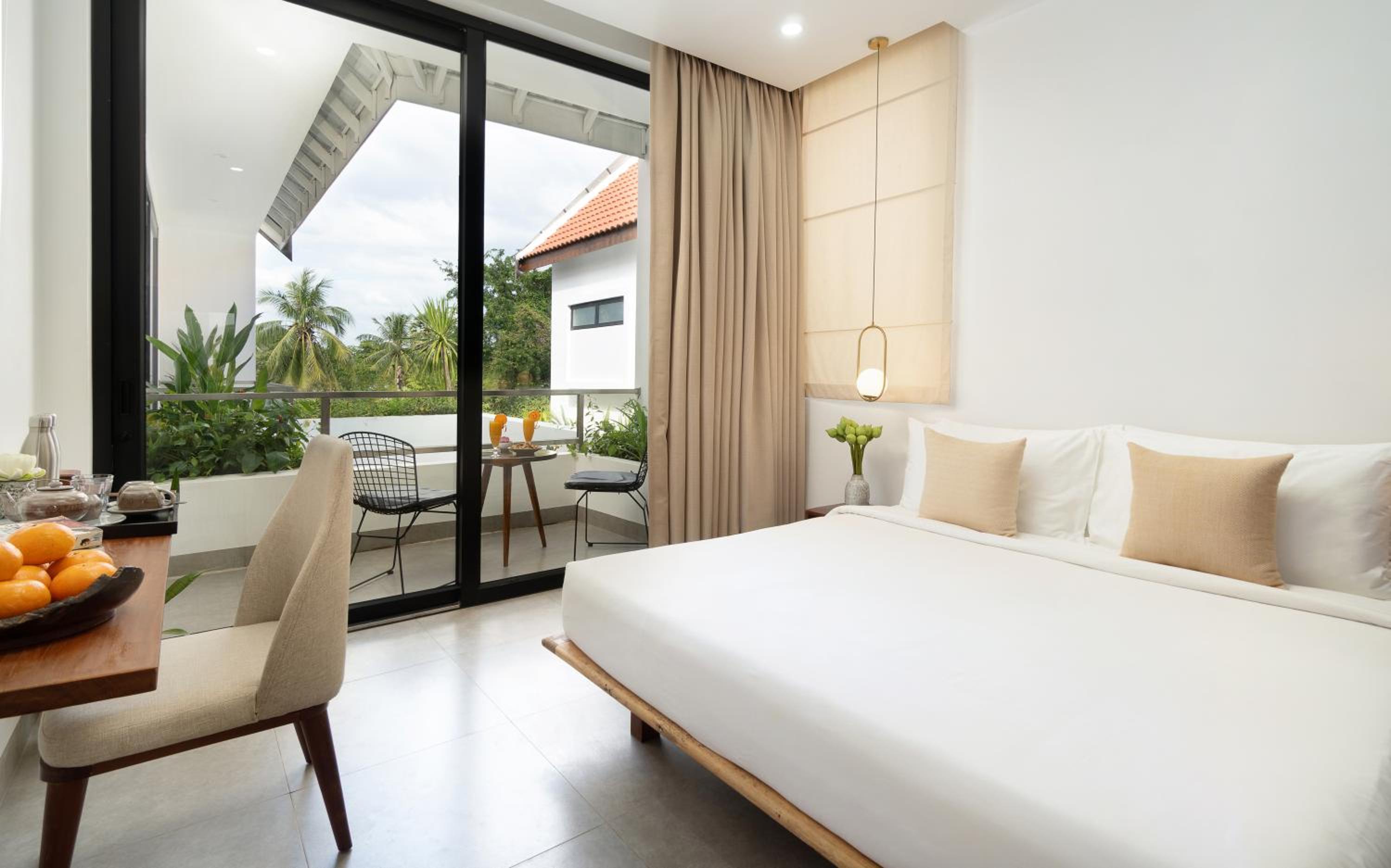 The Luxury Private Villa| Includes Afternoon Tea & Tree Planting by The Nature