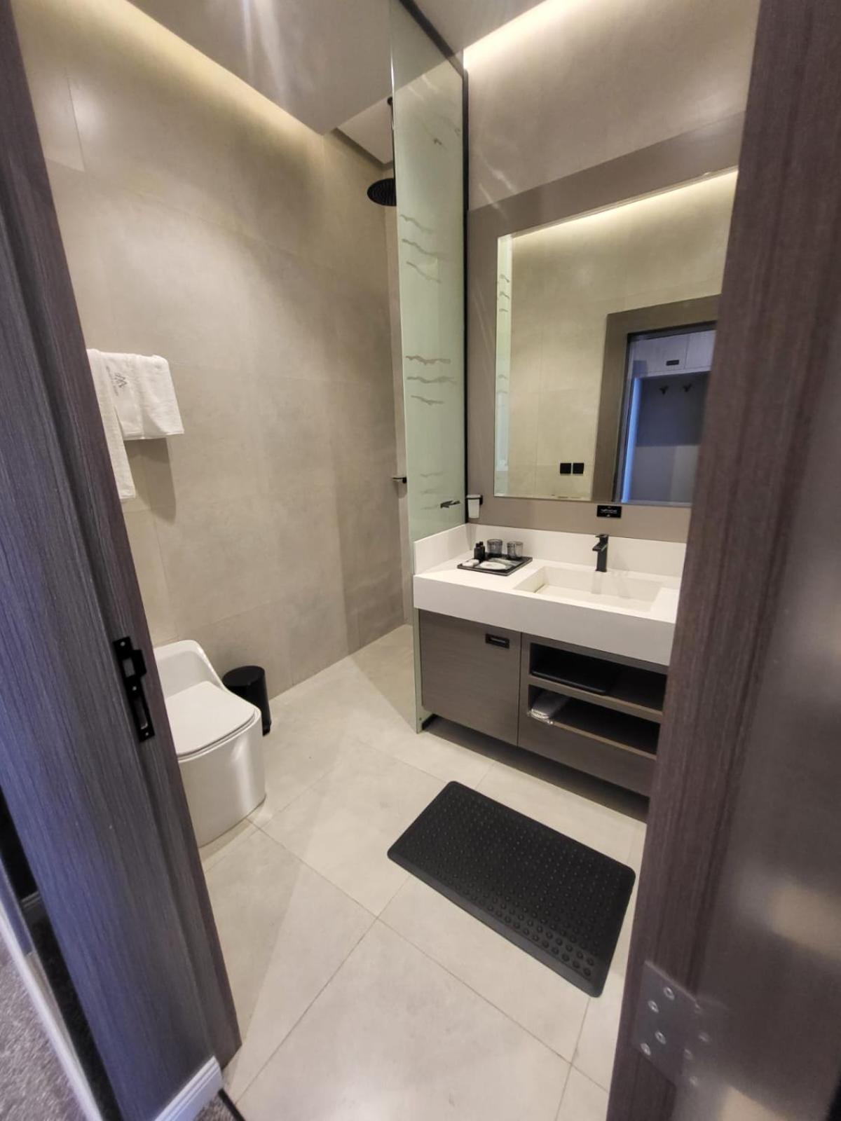 Deluxe Twin Room photo 2