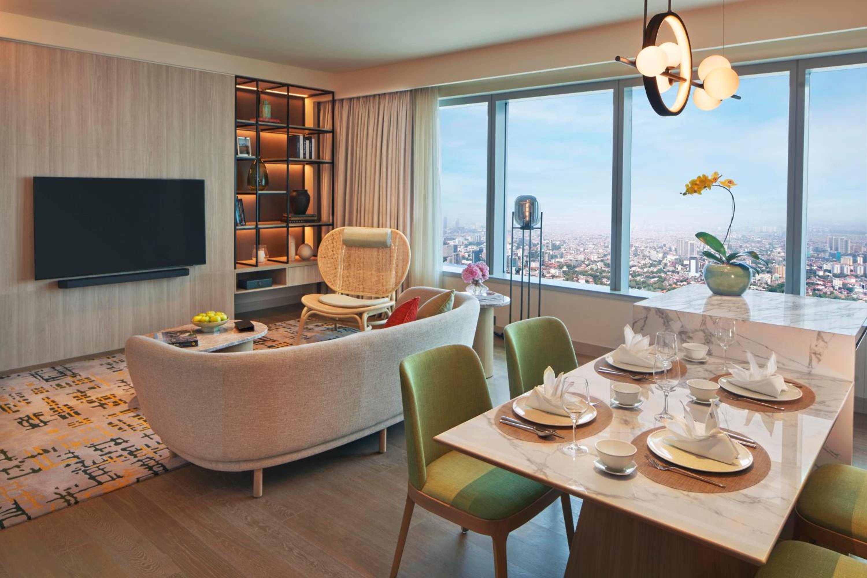 Two-Bedroom Deluxe Suite - Photo 3