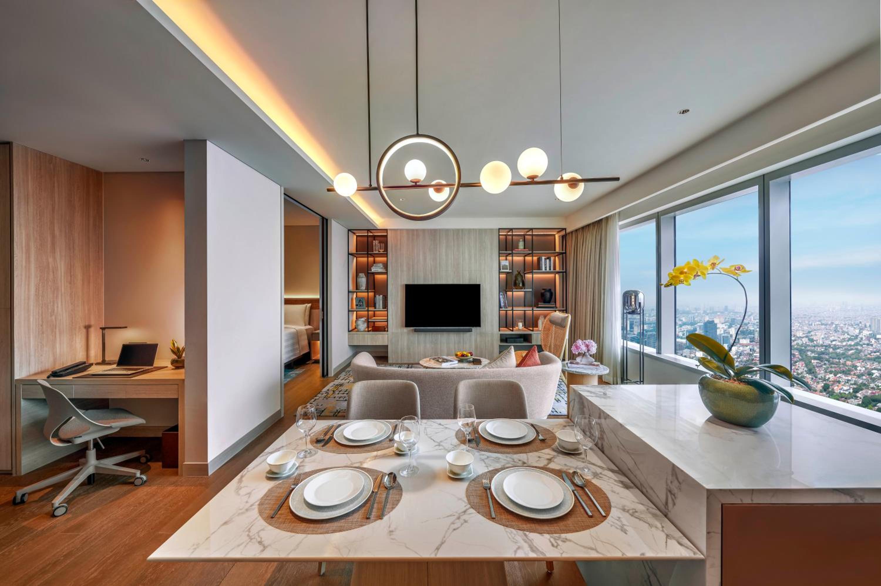 Two-Bedroom Deluxe Suite - Photo 4