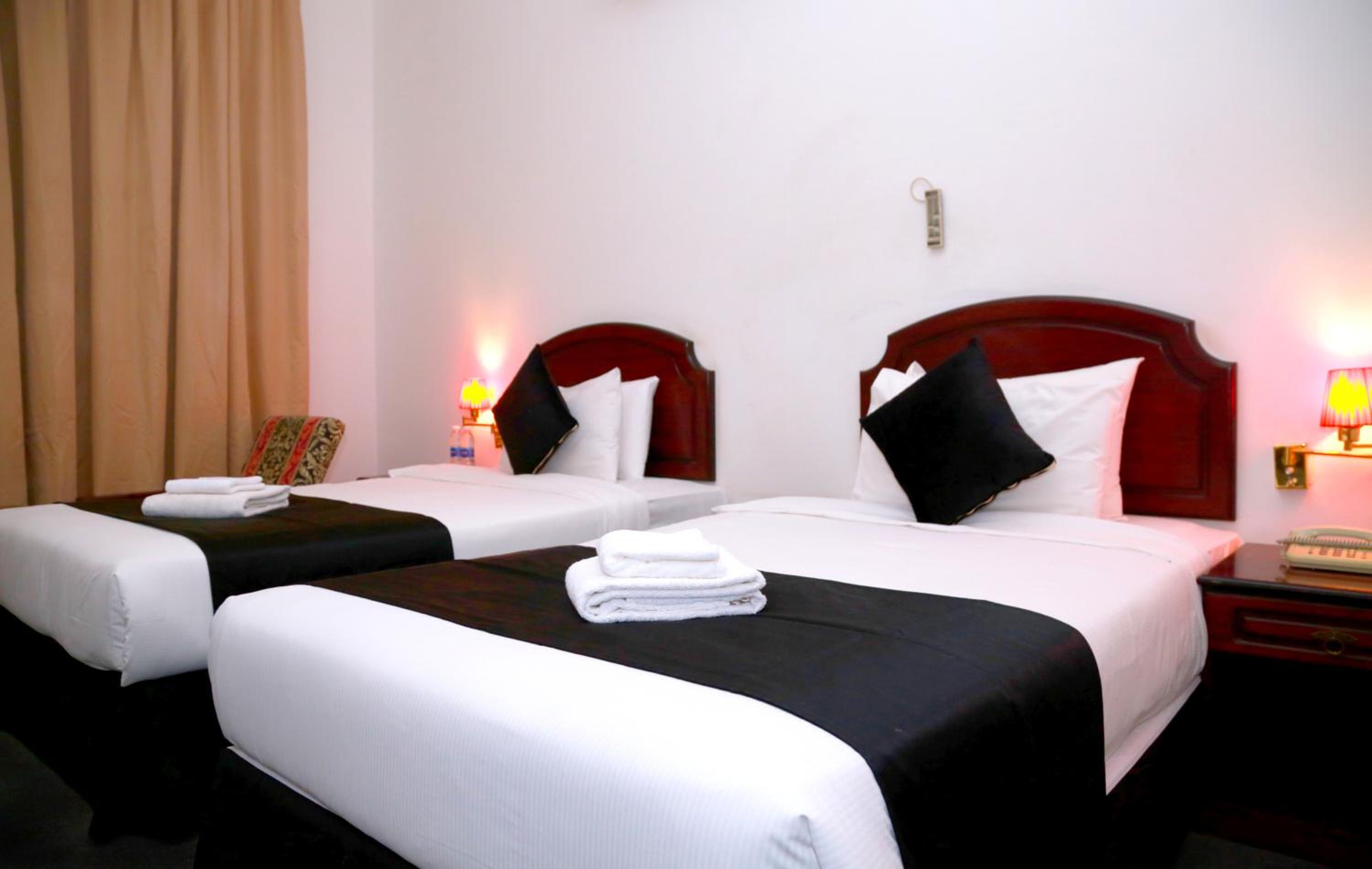 Deluxe Twin Room