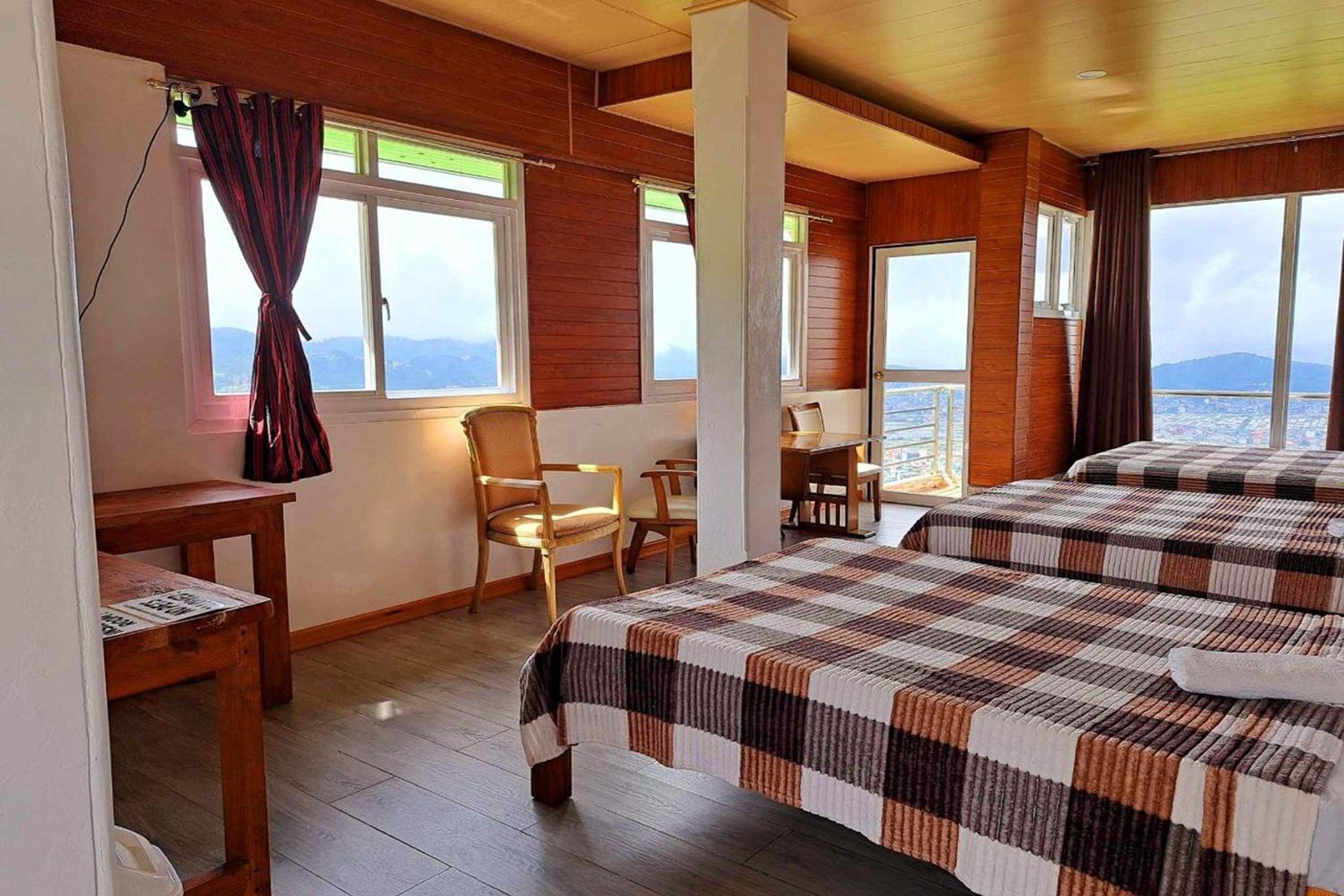 Family Suite - Photo 11