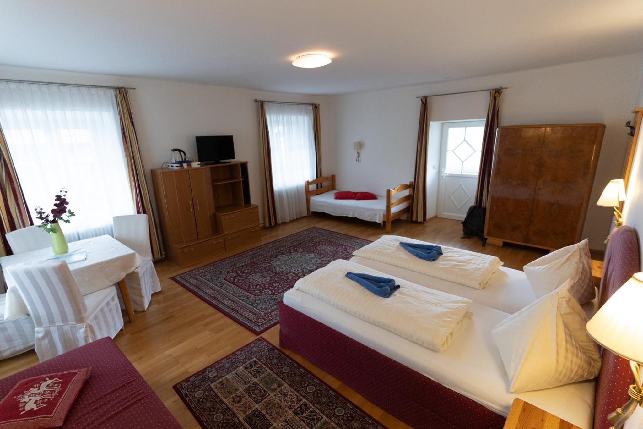 Deluxe Double Room photo 3
