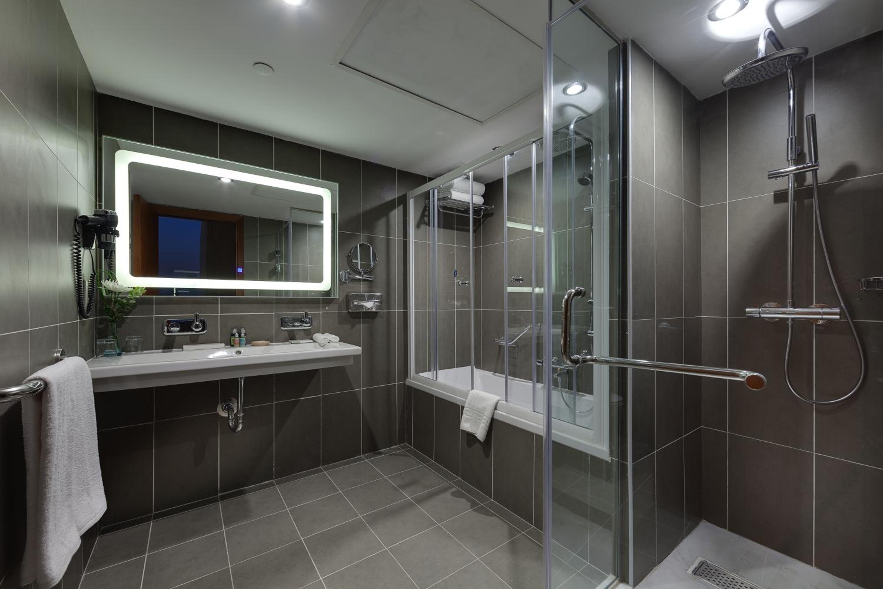 Capital Suite thumbnail 6
