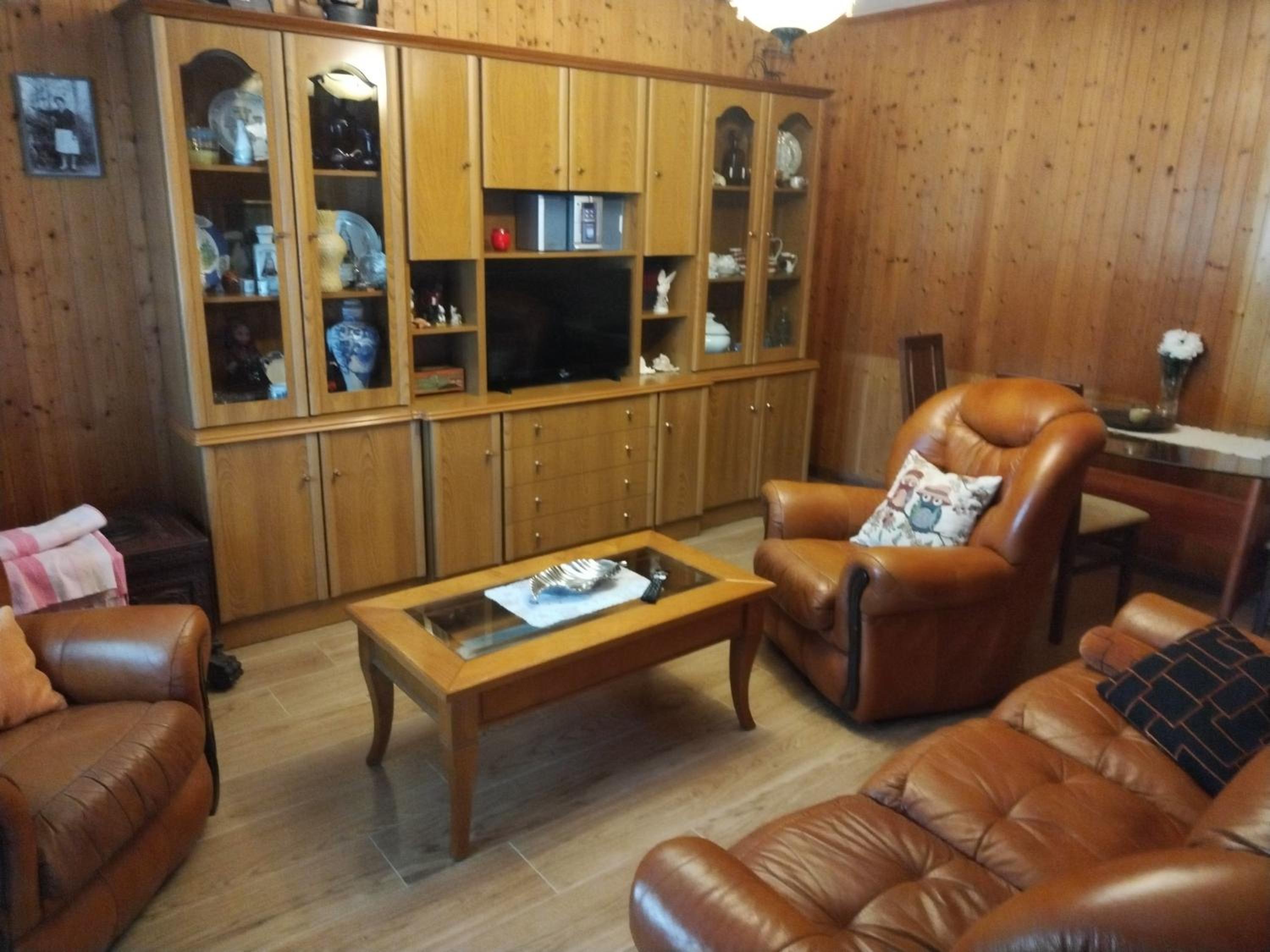 One-Bedroom House photo 2