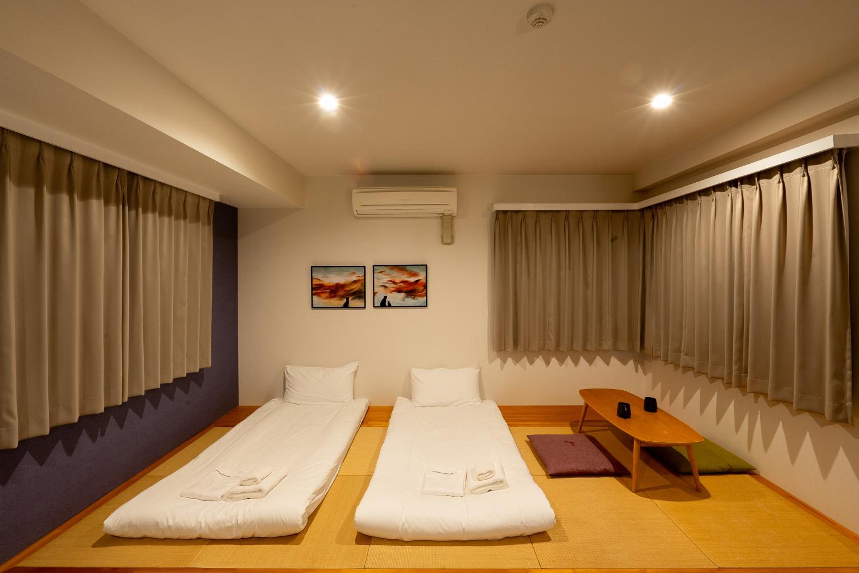 Japanese Western Style Junior Suite Non-Smoking with Balcony thumbnail 6
